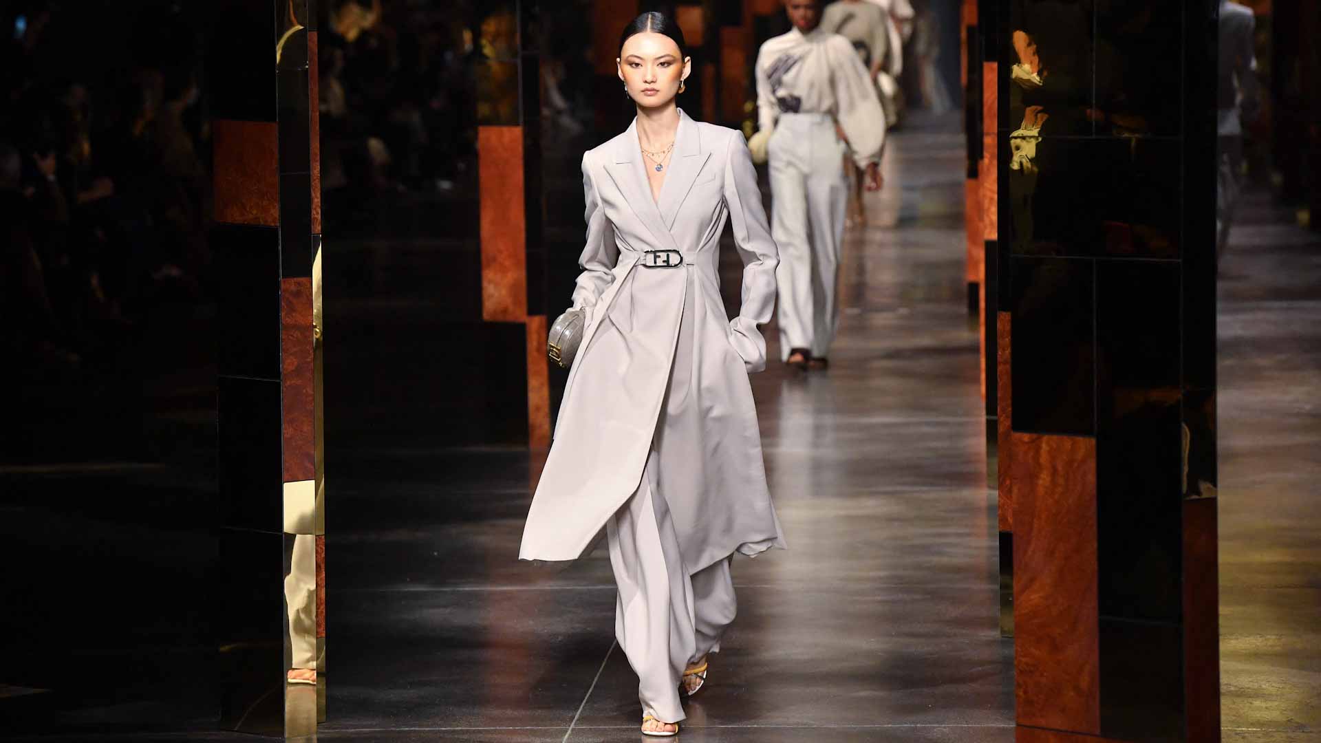 Image for the title: Fendi opens Milan Fashion Week with disco glam 