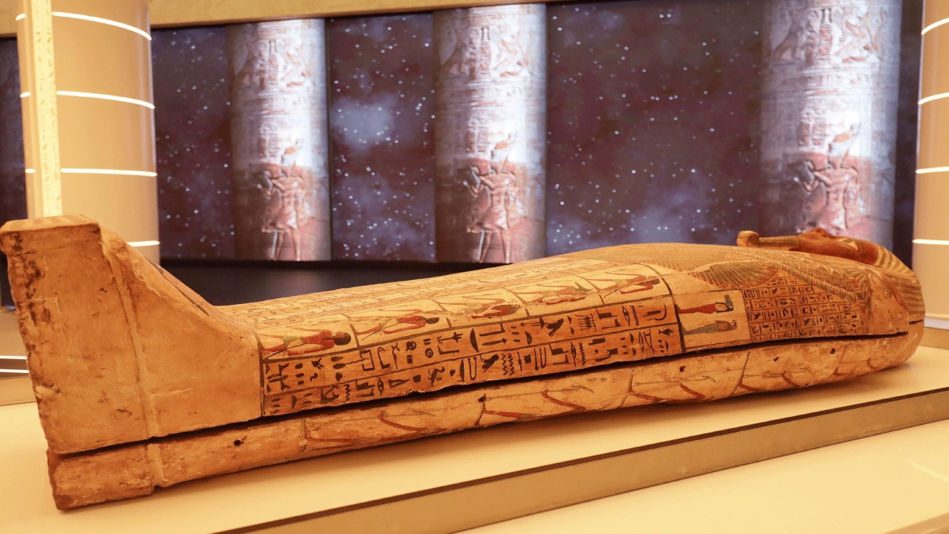 Image for the title: Ancient pharaonic coffin arrives at Egypt pavilion in Expo 2020 