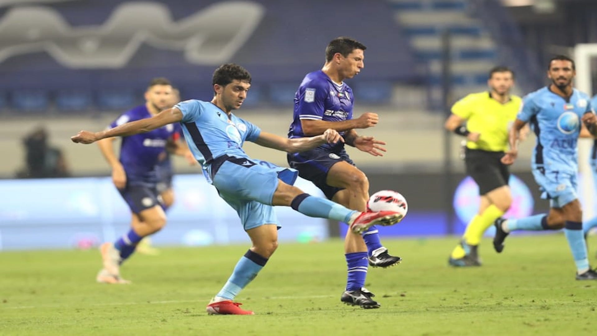 صورة بعنوان: دوري أدنوك: تيجالي ينقذ النصر من الخسارة أمام بني ياس   