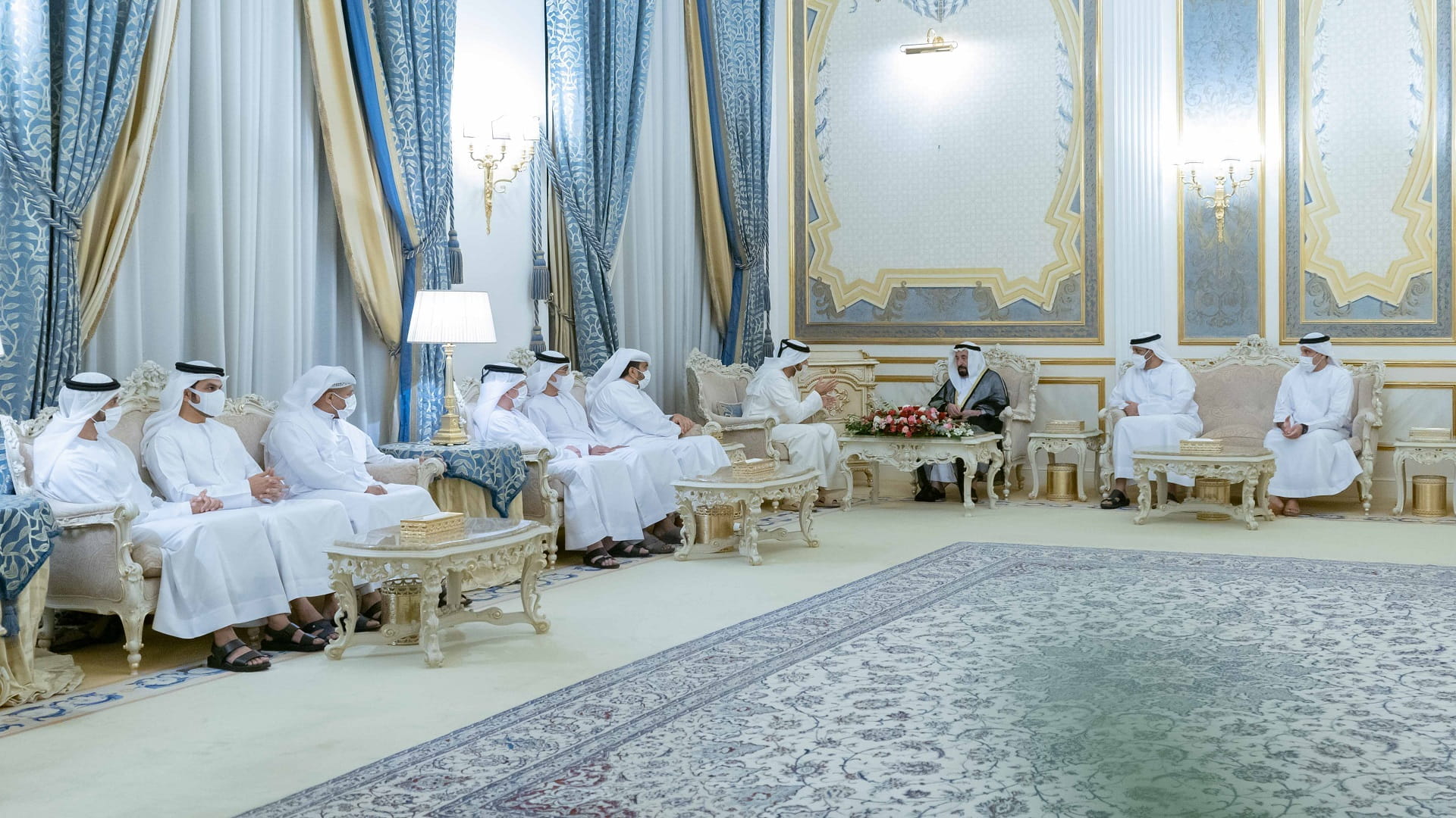 Image for the title: Sharjah Ruler recieves UAEFA delegation 