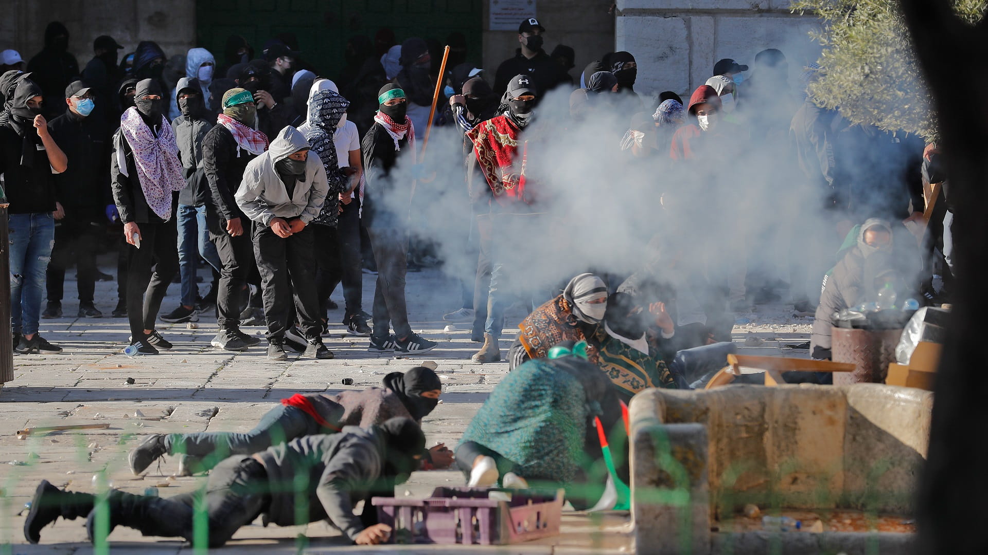 Image for the title: More than 100 hurt in Jerusalem clashes with Israeli forces 