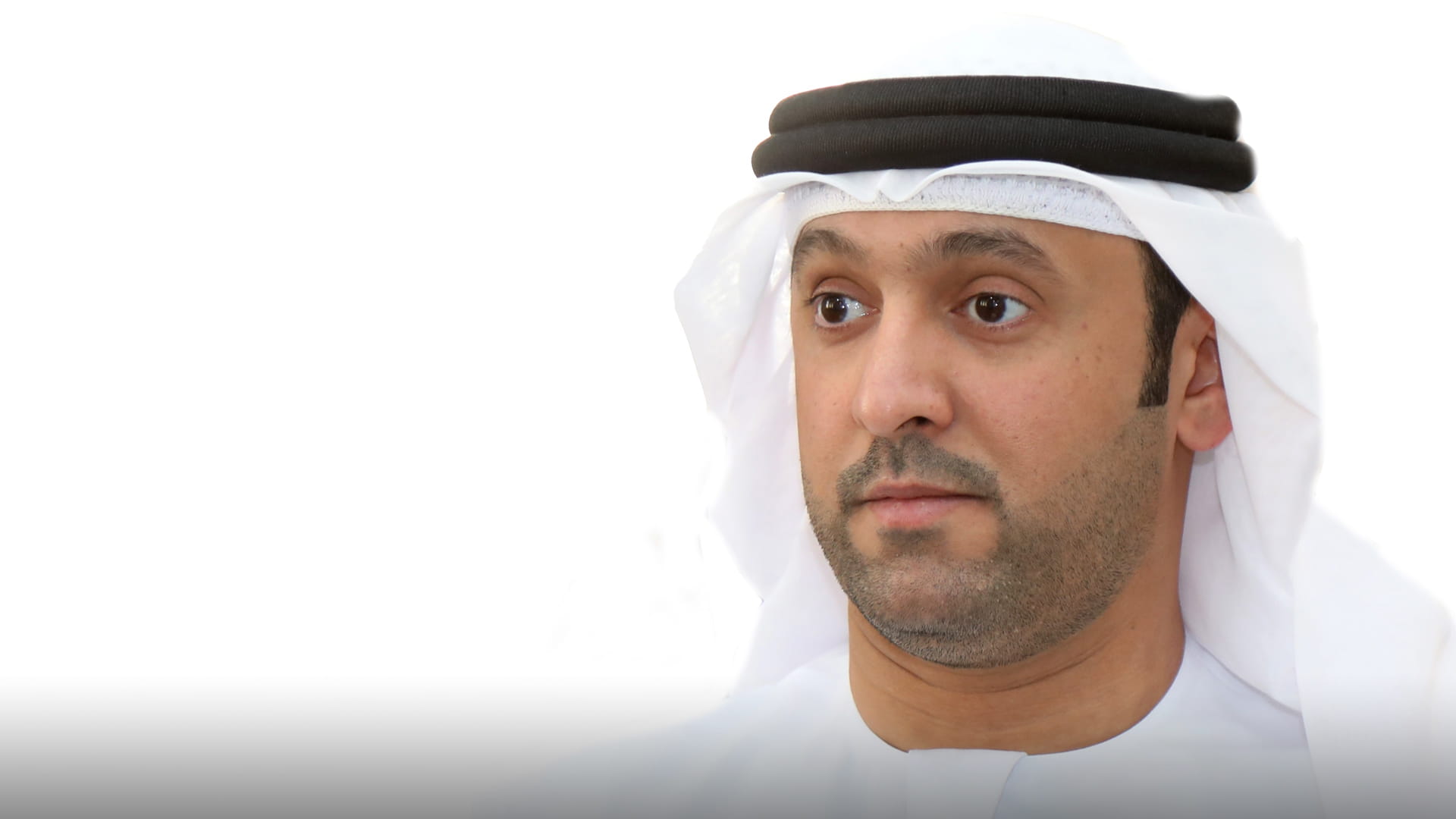 صورة بعنوان: "التشبيه والتجريد في الصورة".. موضوع جائزة الشارقة للبحث النقدي  