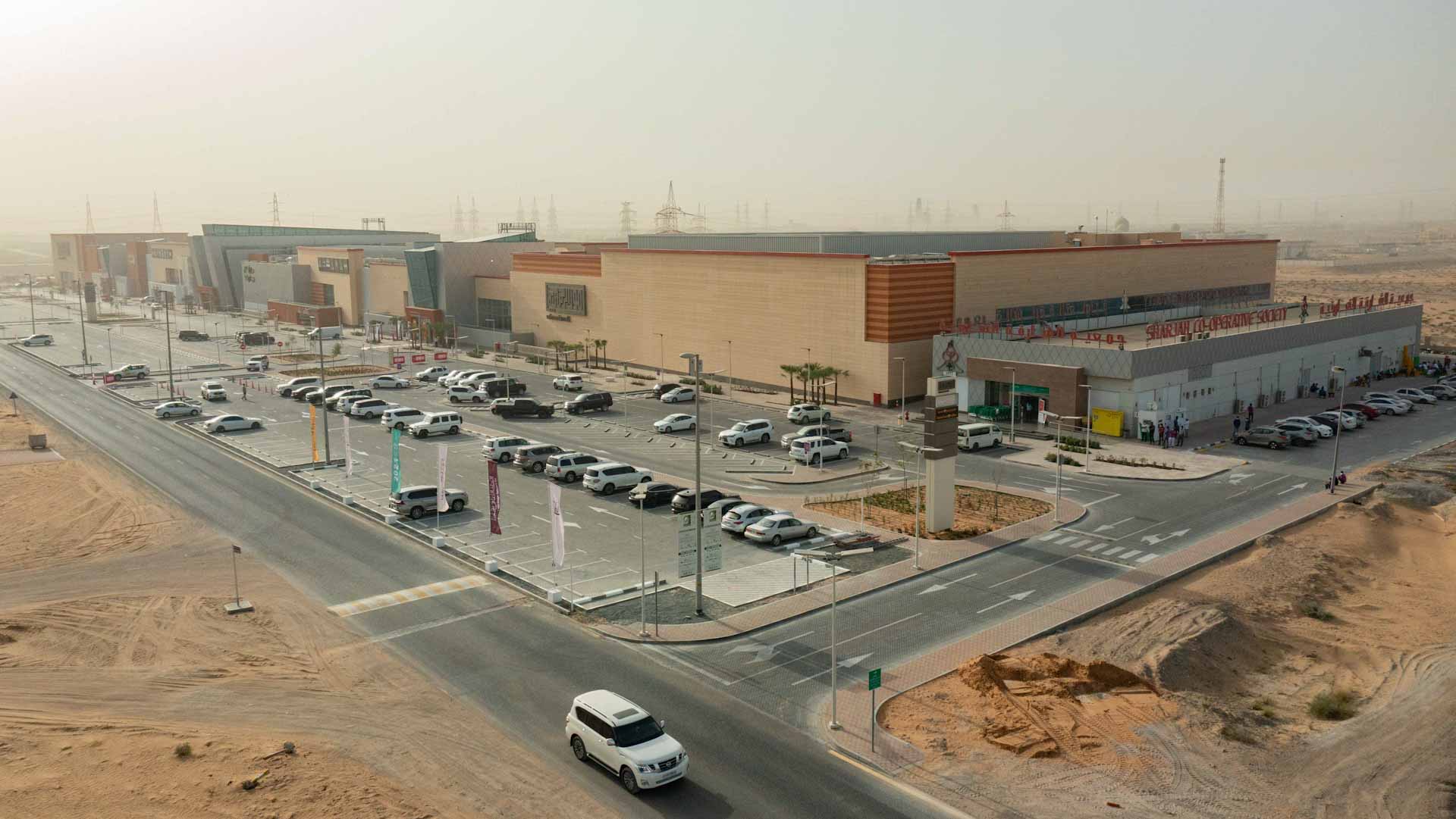 Image for the title: Al Rahmaniya Mall enriches shoppers' experience during Ramadan 