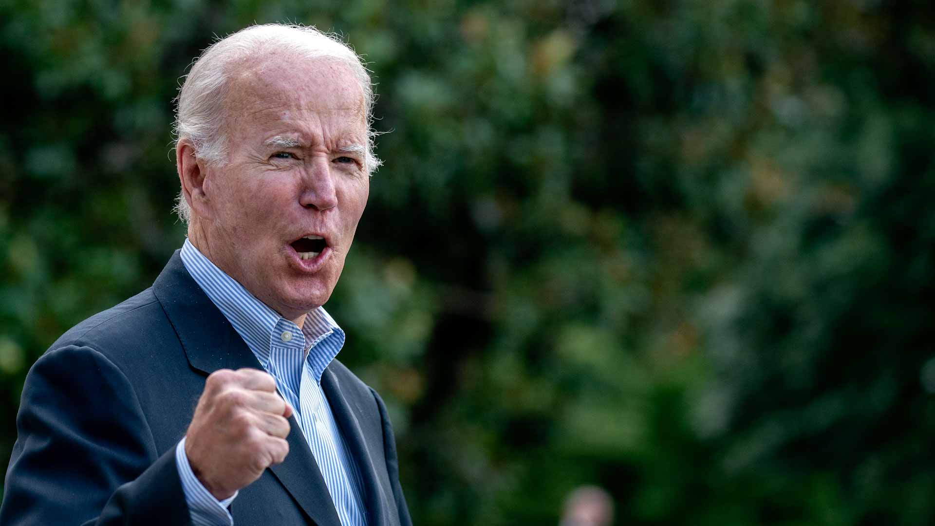 Image for the title: President Biden tests negative after second bout of Covid-19 