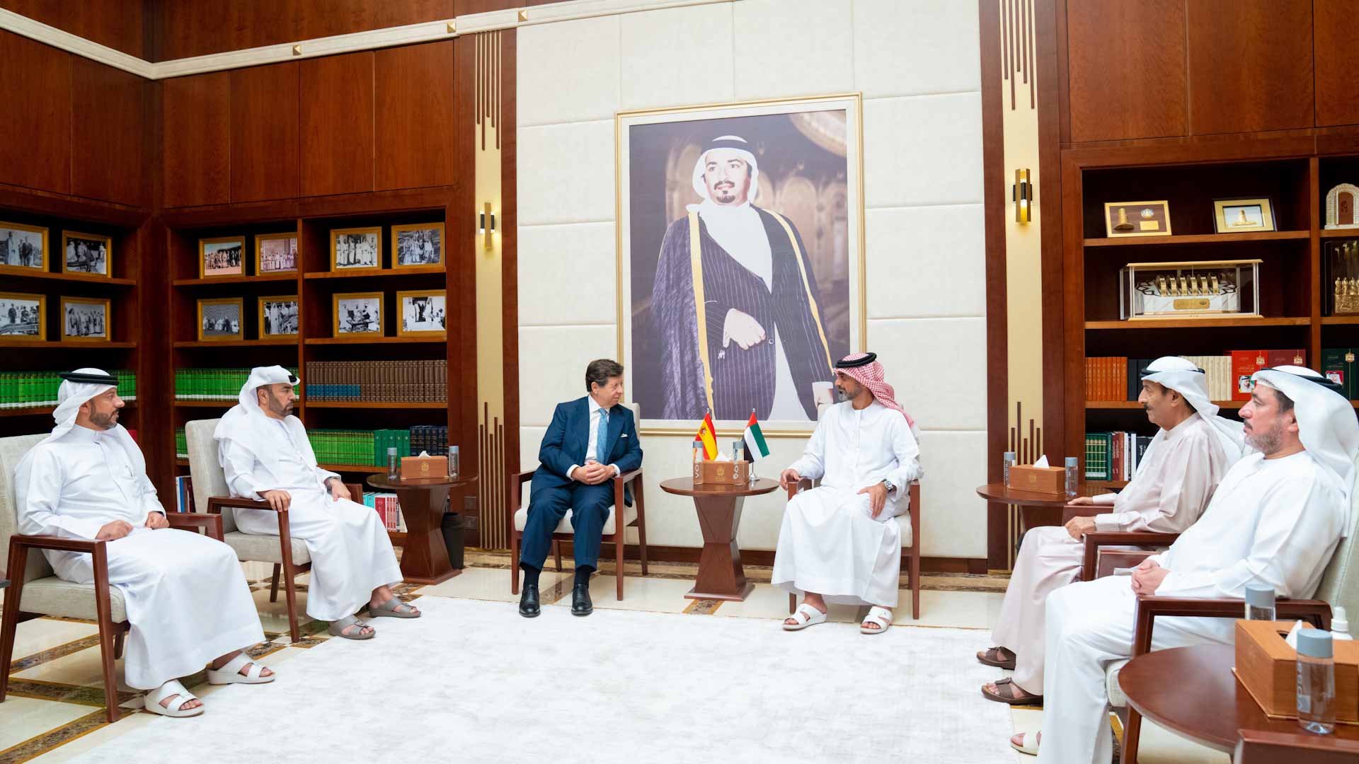 Image for the title: Ajman Crown Prince receives Ambassador of Spain 