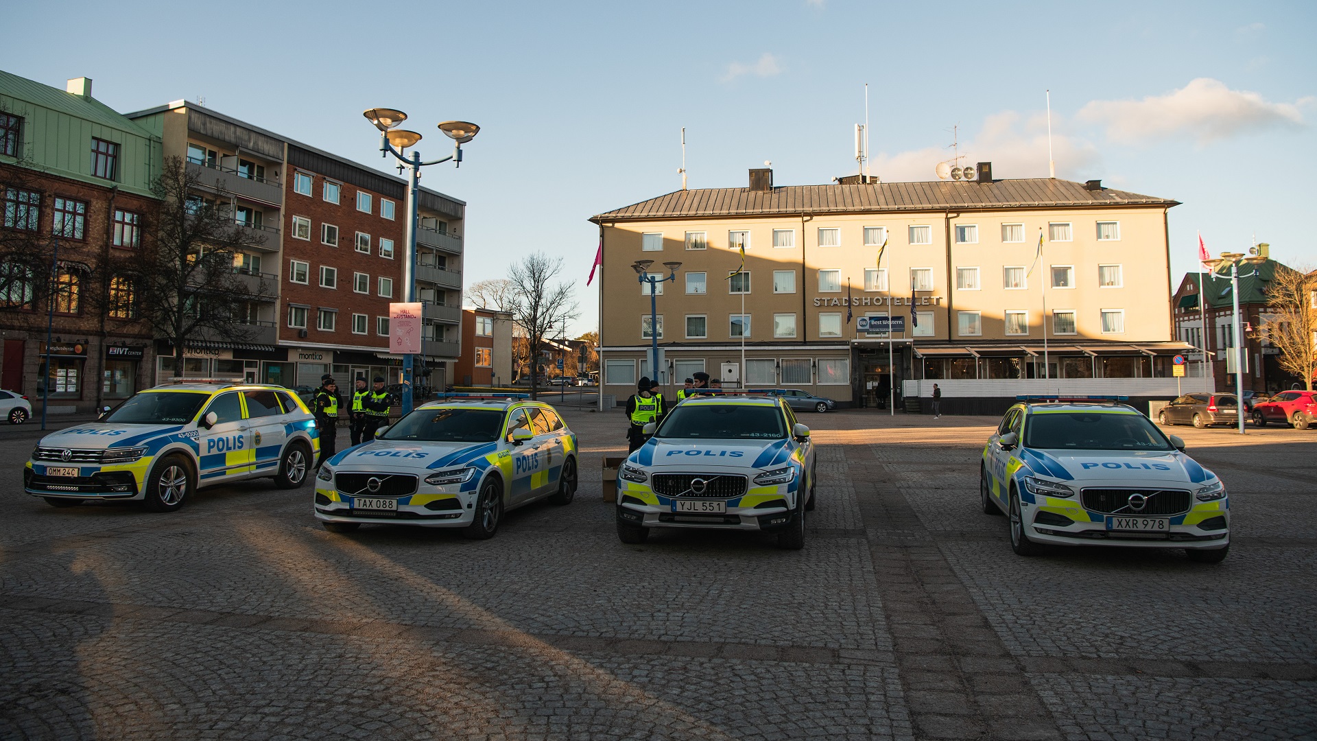 Image for the title: One dead in Sweden shopping mall shooting 