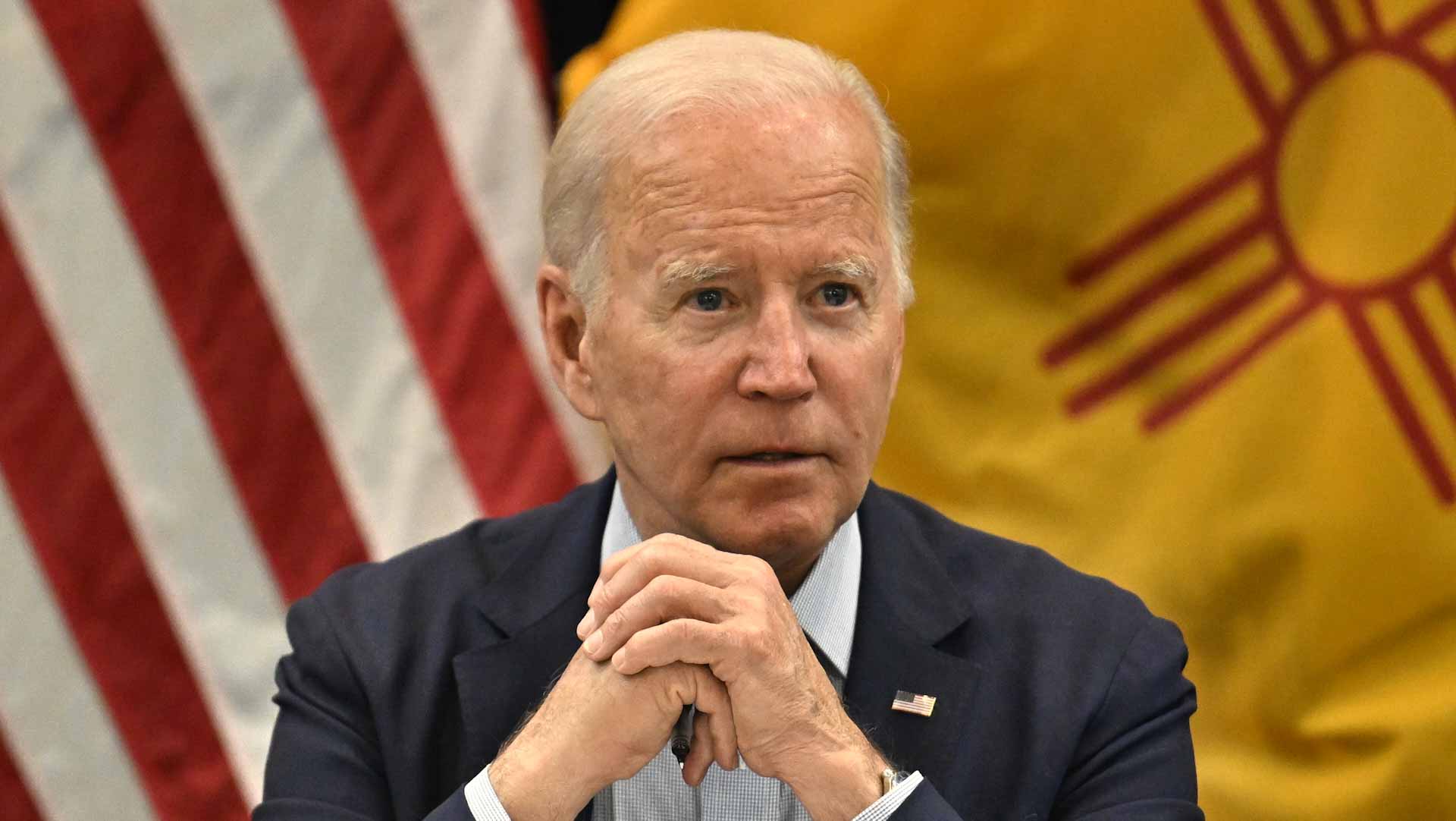 Image for the title: Biden announces nearly $3 bn in Ukraine weapons aid 