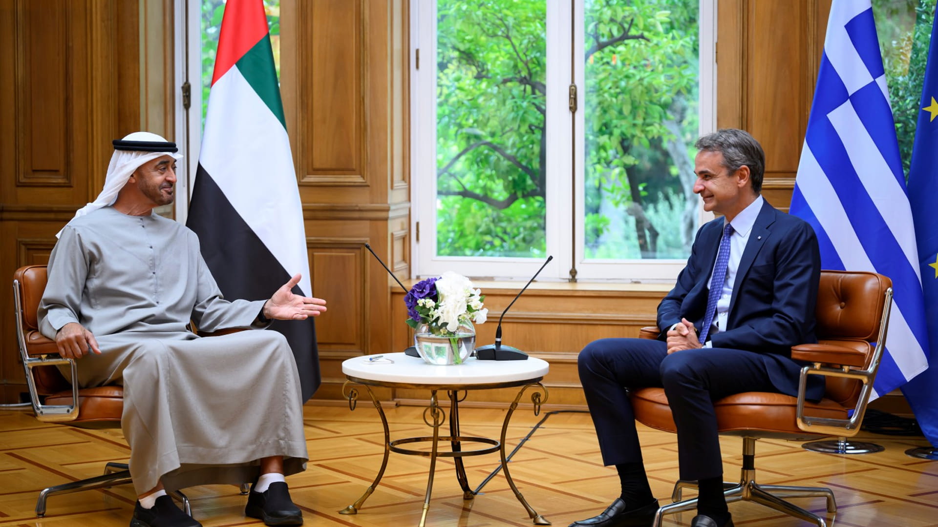 Image for the title: UAE President, Greek PM discuss strategic partnership 