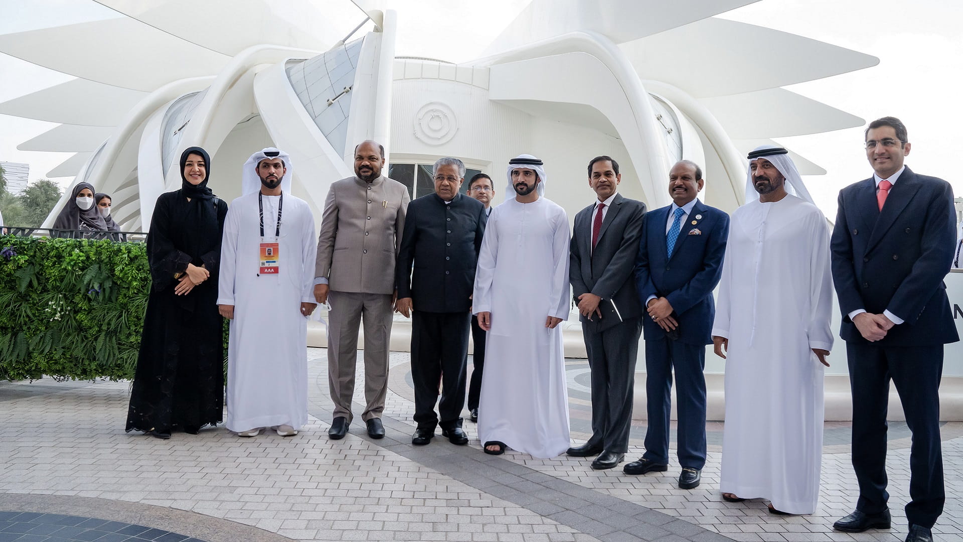 Image for the title: Hamdan bin Mohammed meets with Chief Minister of Kerala at Expo 