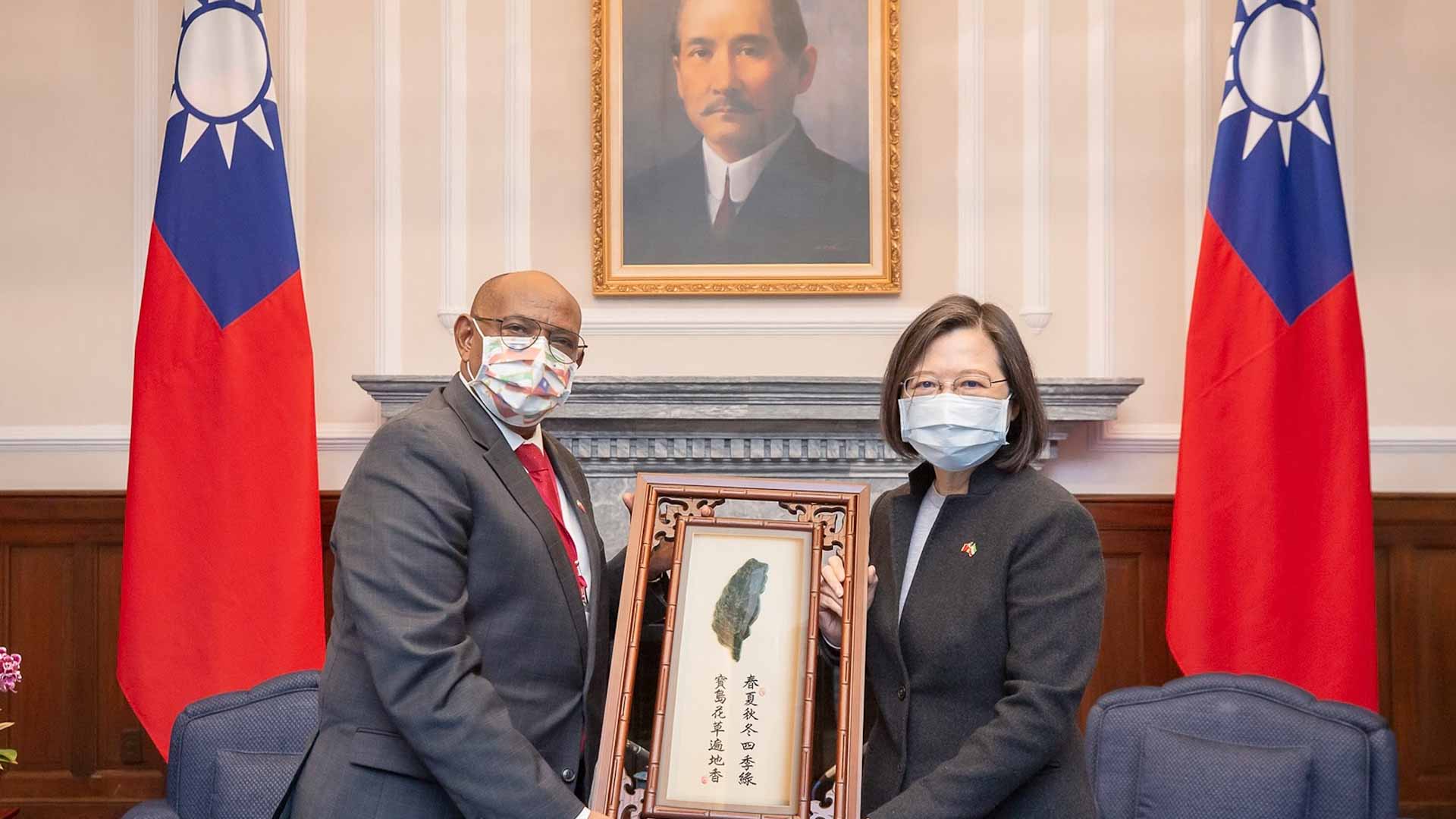 Image for the title: Somaliland minister hails 'milestone' visit to Taiwan 