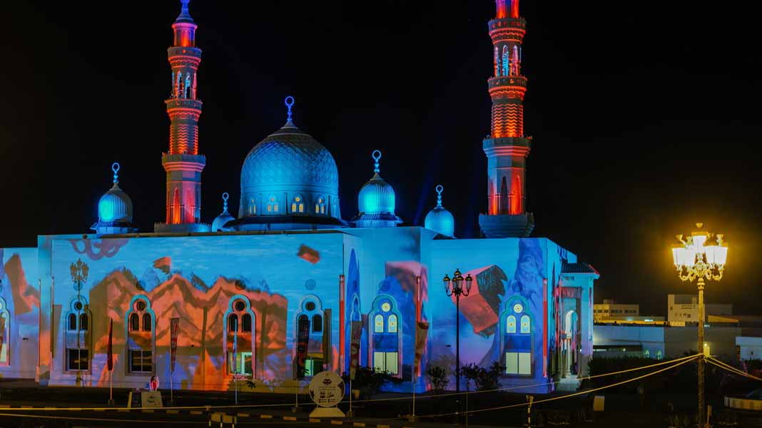 Image for the title: Sharjah Lights Festival celebrates knowledge, arts and humanities 