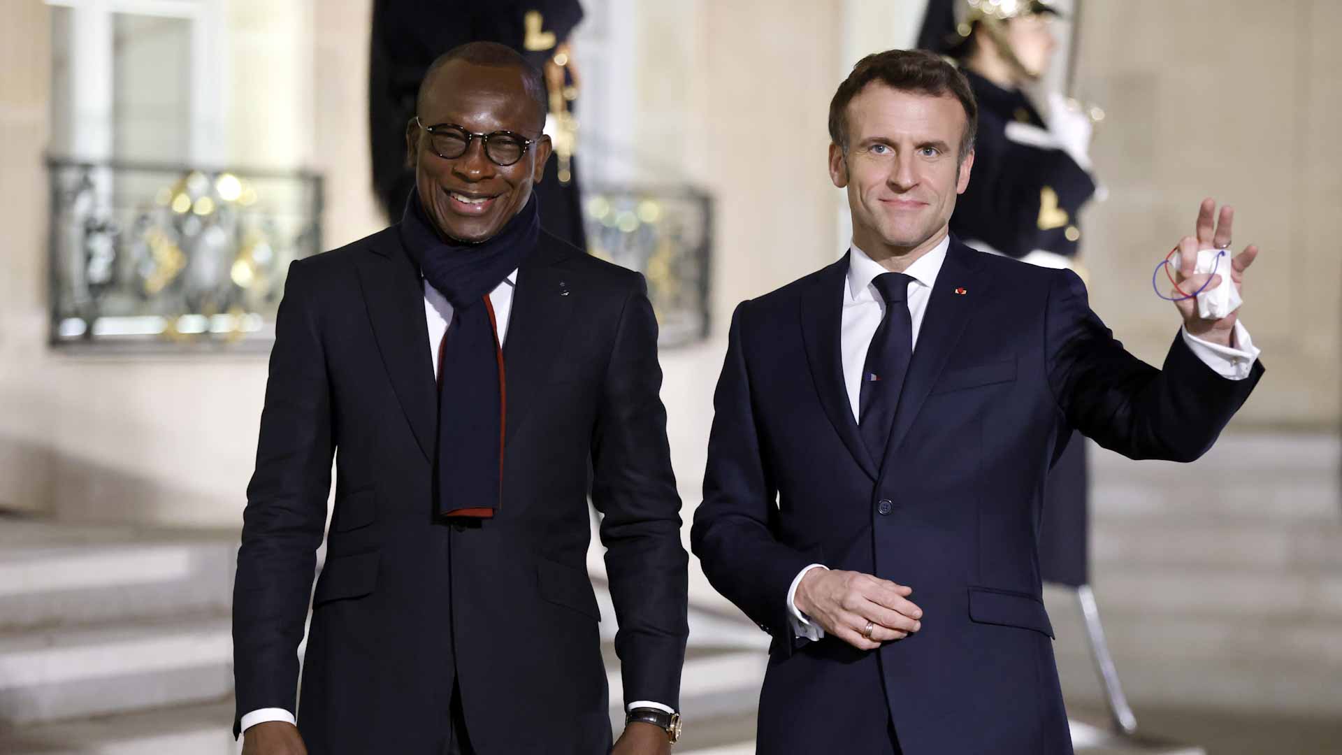 Image for the title: EU summit looks to boost strained ties with Africa 