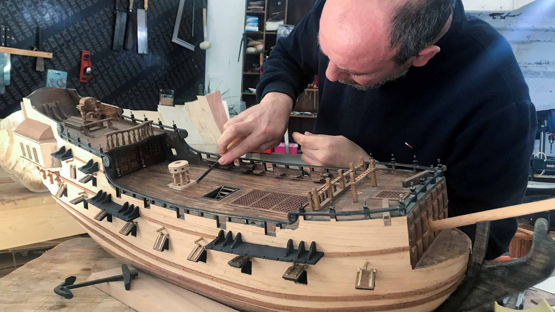 Algerian artist creates models of famous ships