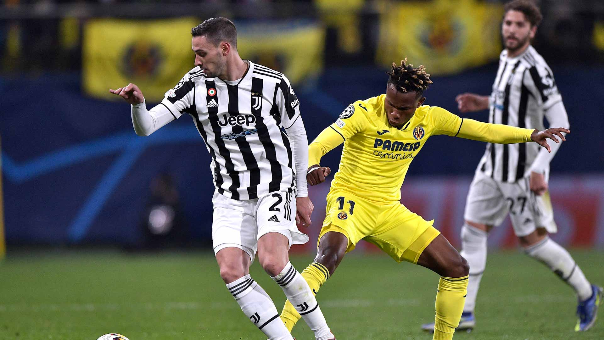 Image for the title: Villarreal hold Juventus to a draw in Champions League 