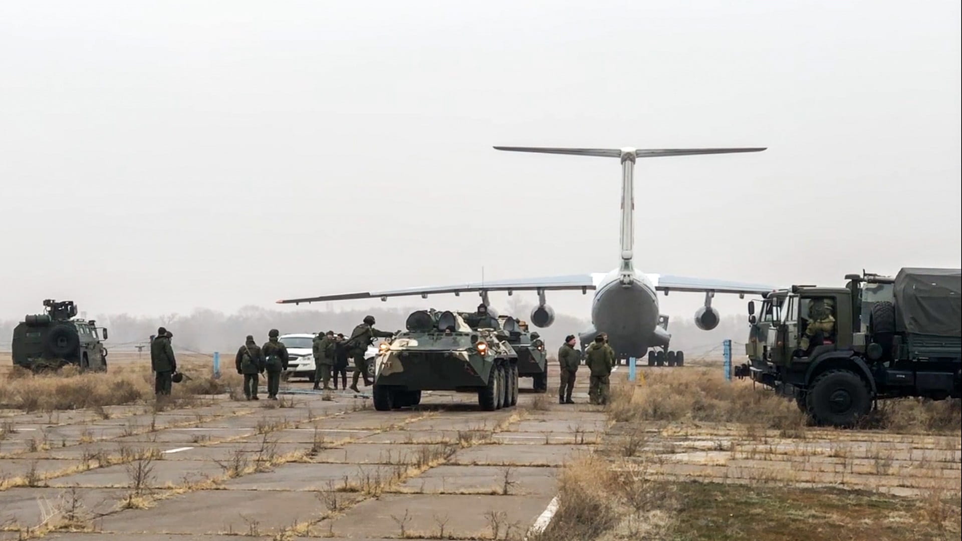 Image for the title: Putin, Kazakh leader discuss steps 'to restore order' 