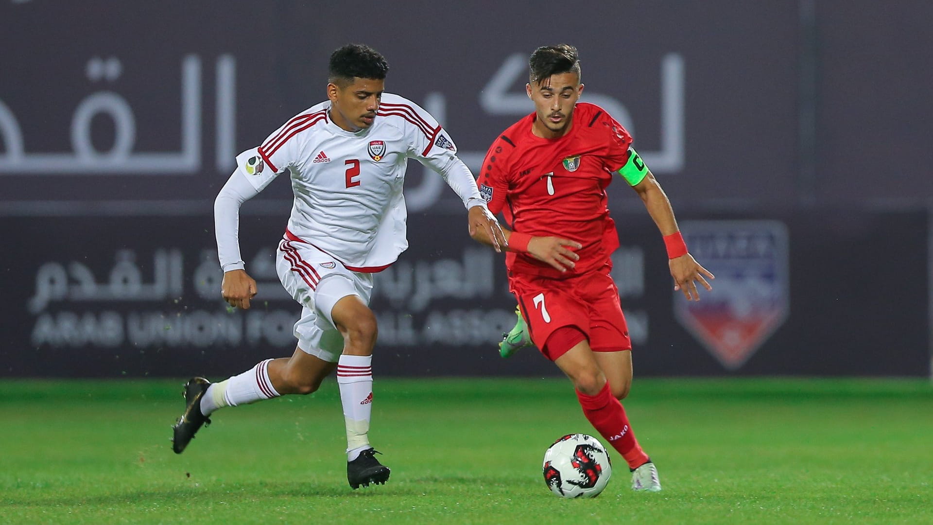 صورة بعنوان: منتخب الشباب يتعادل مع الأردن بانطلاقة مشوارهما في "كأس العرب" 