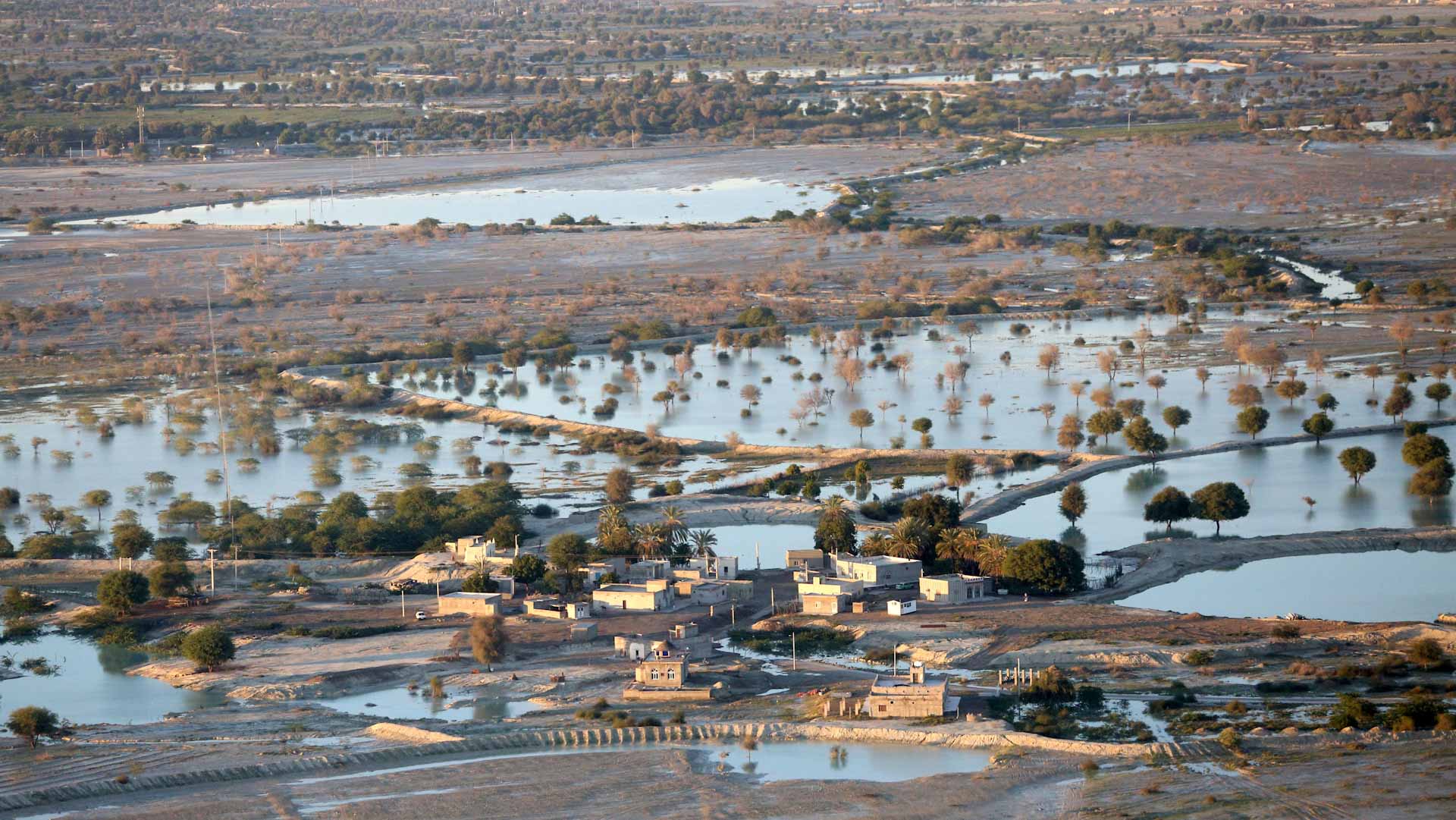 Image for the title: More than 20 killed in south Iran floods 