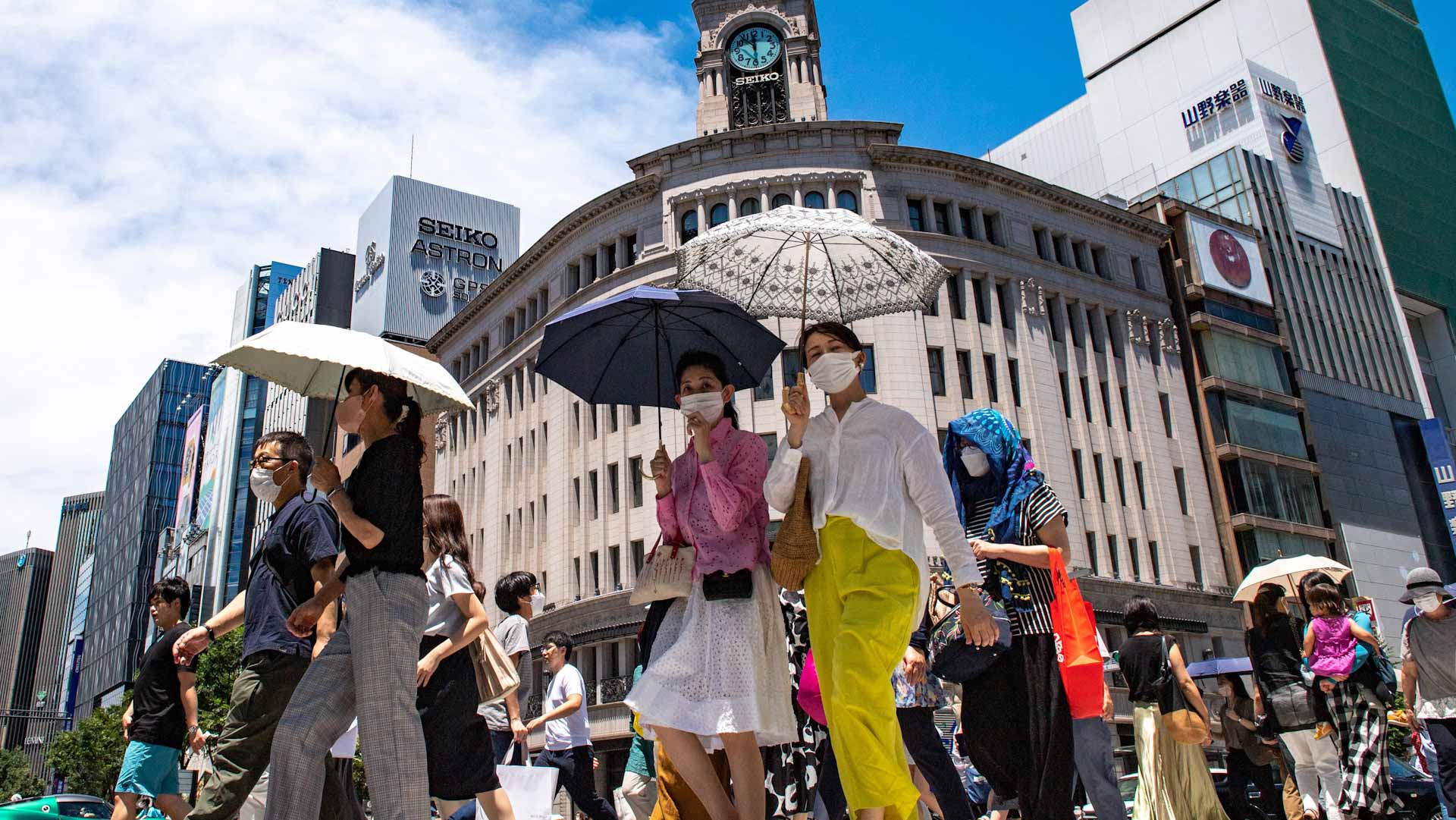 Image for the title: Tokyo's daily COVID cases to exceed 40,000 in record high 