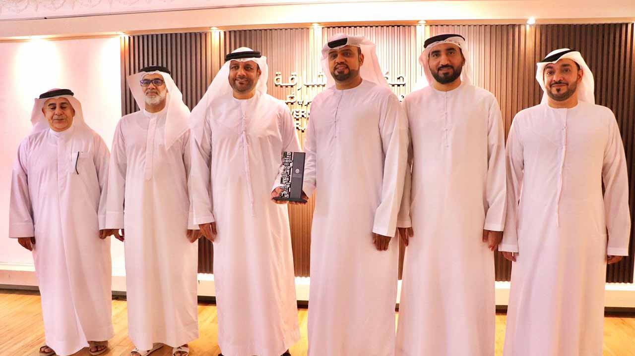 Image for the title: Al Kharous Council, SSC discuss cooperation 