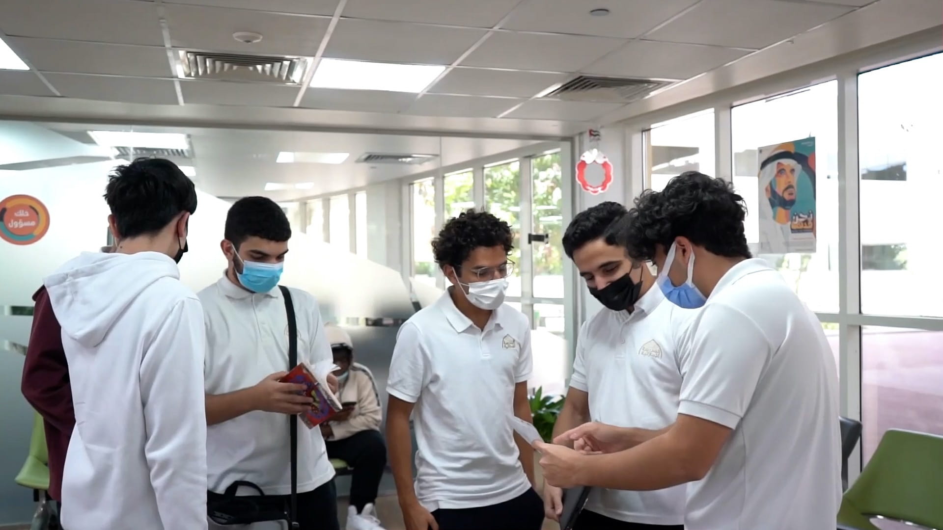 Image for the title: High school students ready for last semester's exam 