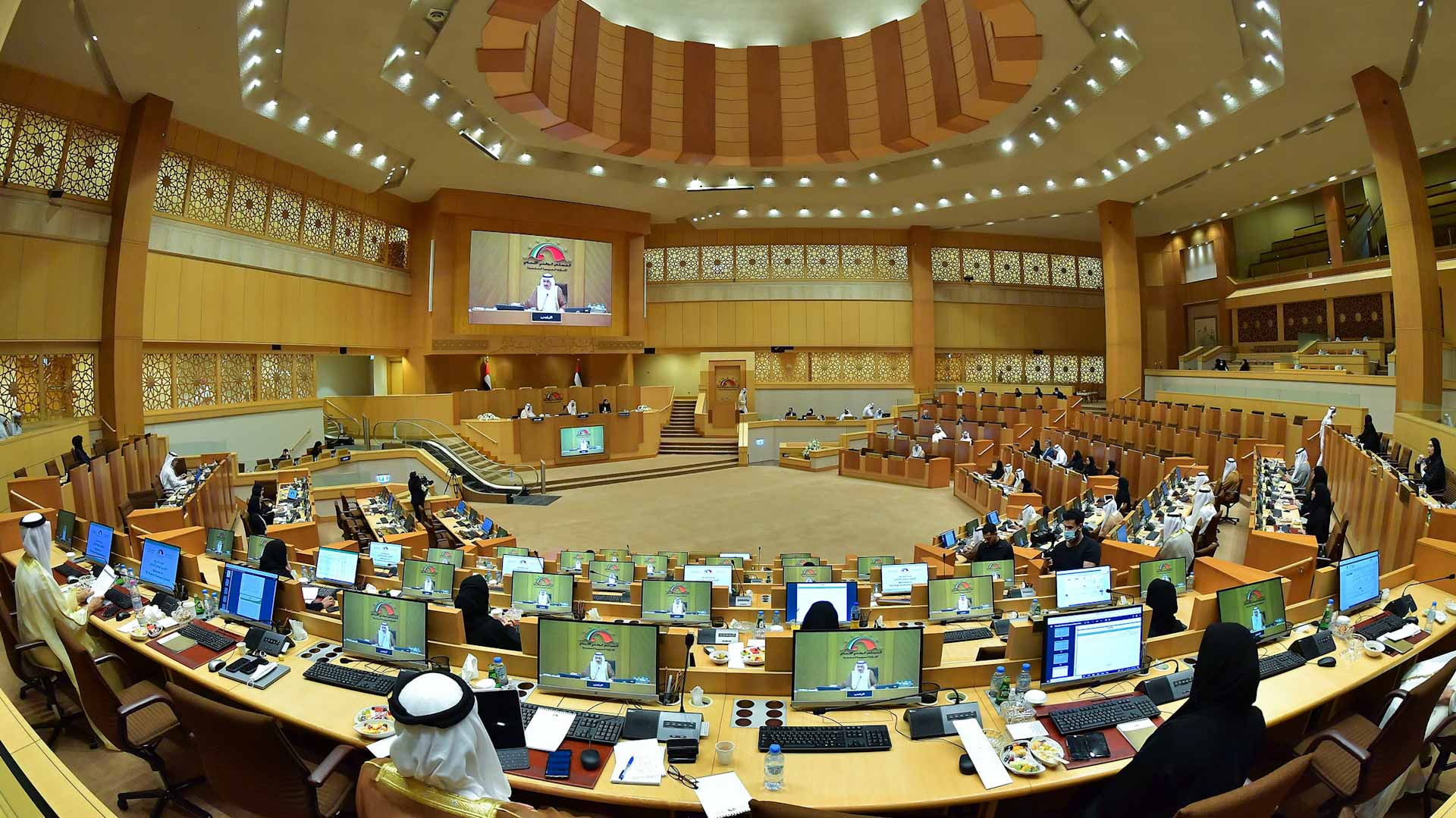 Image for the title: FNC approves laws on public finance, federal budget 