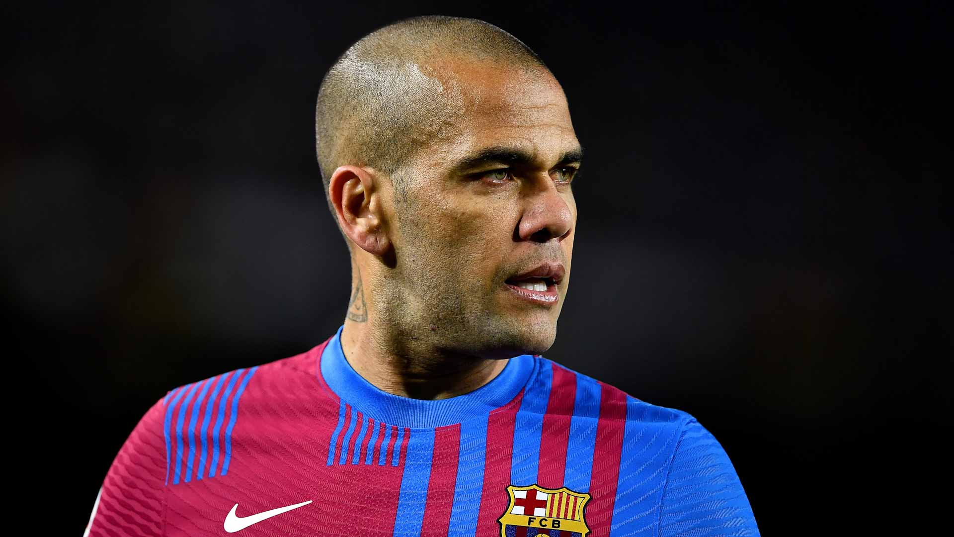 Image for the title: Alves confirms Barcelona departure 