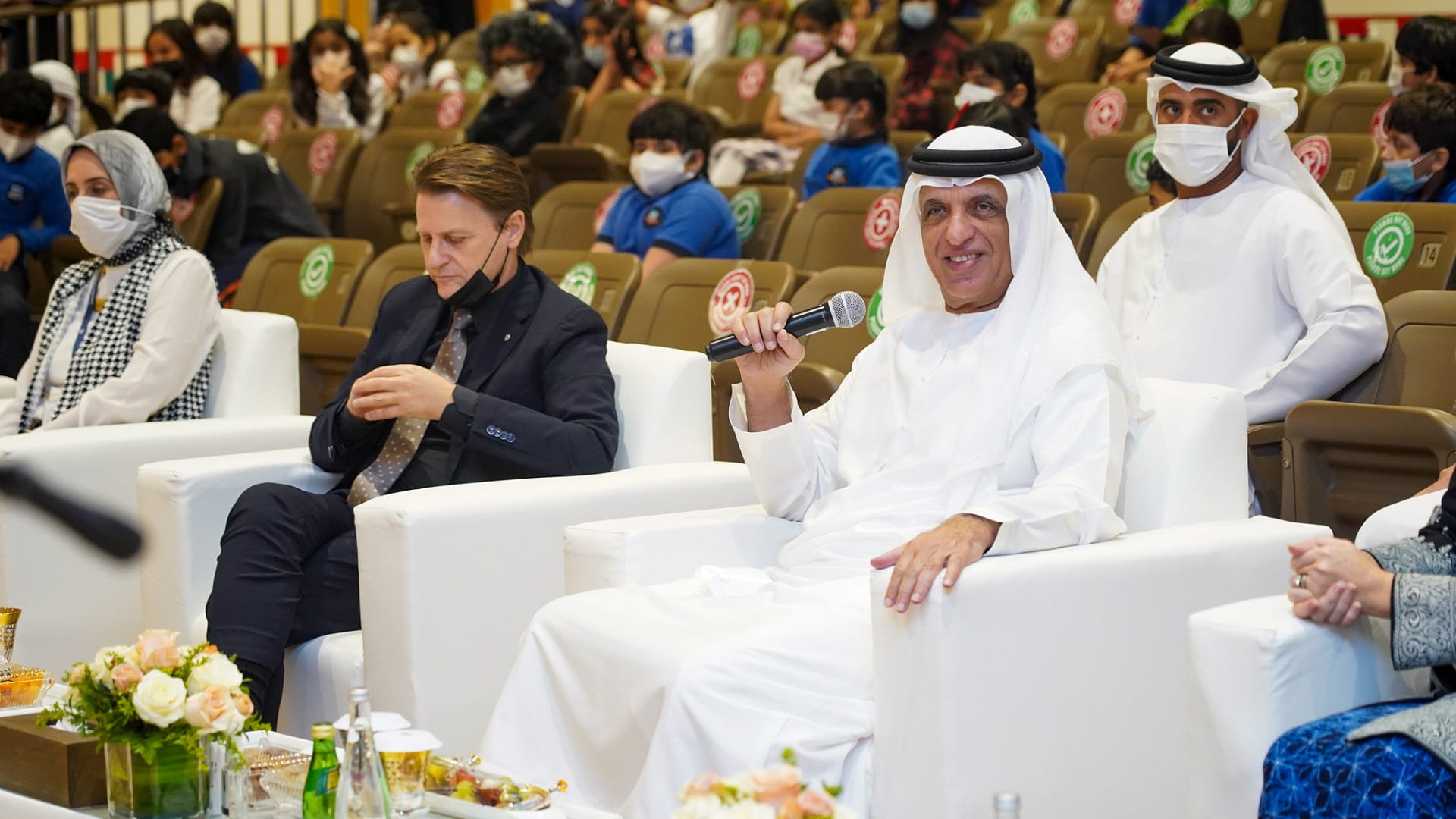 Image for the title: RAK Ruler meets elementary students of RAK Academy 