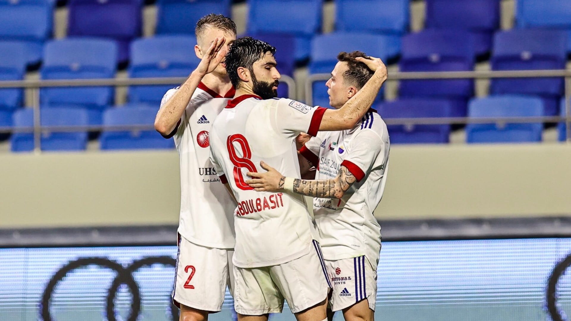 صورة بعنوان: دوري أدنوك للمحترفين: الشارقة يعبر النصر بثنائية نظيفة 