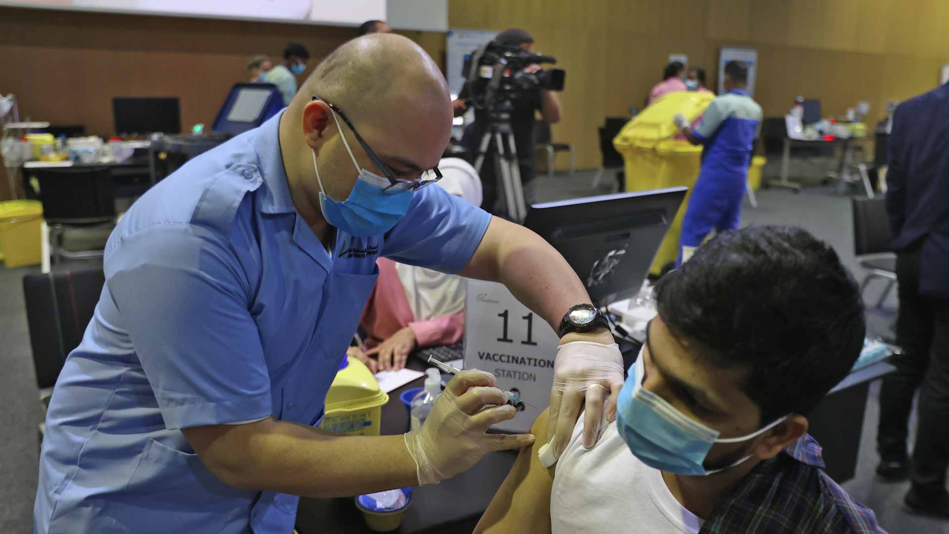 Image for the title: Qatar reports 146 new coronavirus cases 