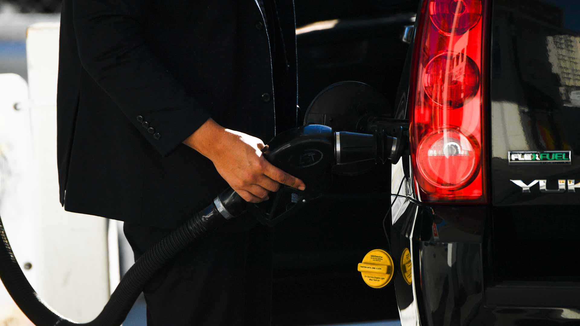 Image for the title: U.S. gasoline prices edge lower after hitting record high  