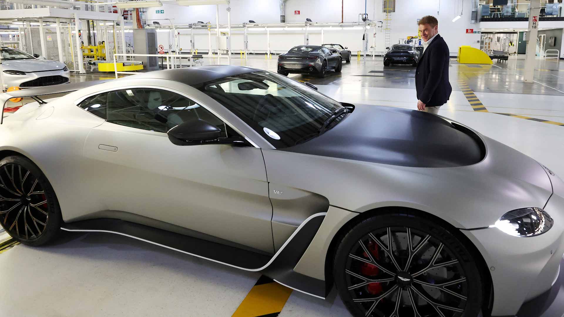 Image for the title: Aston