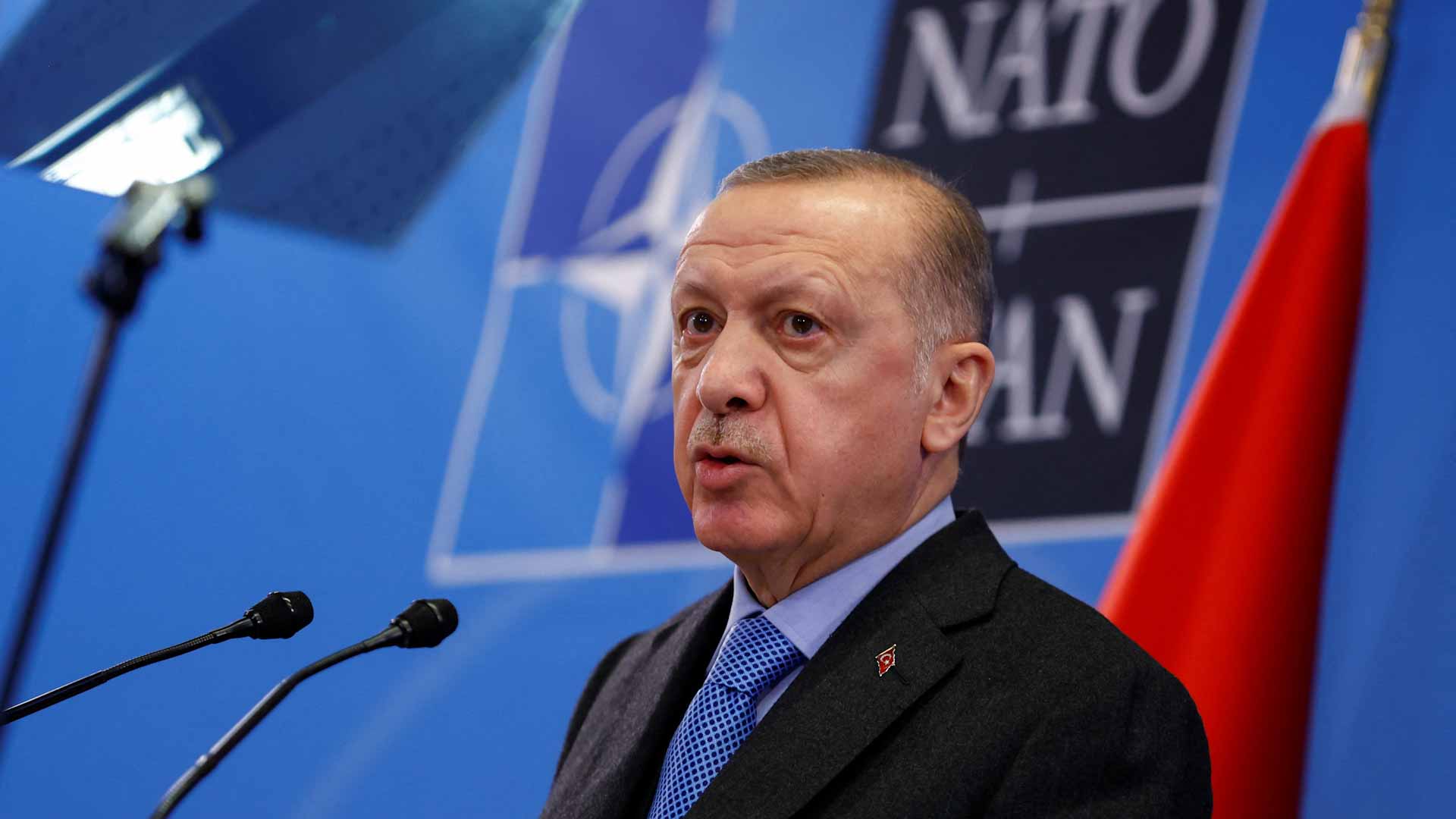 صورة بعنوان: أردوغان: محادثات إسطنبول تمهد الطريق للقاء بين بوتين وزيلينسكي 