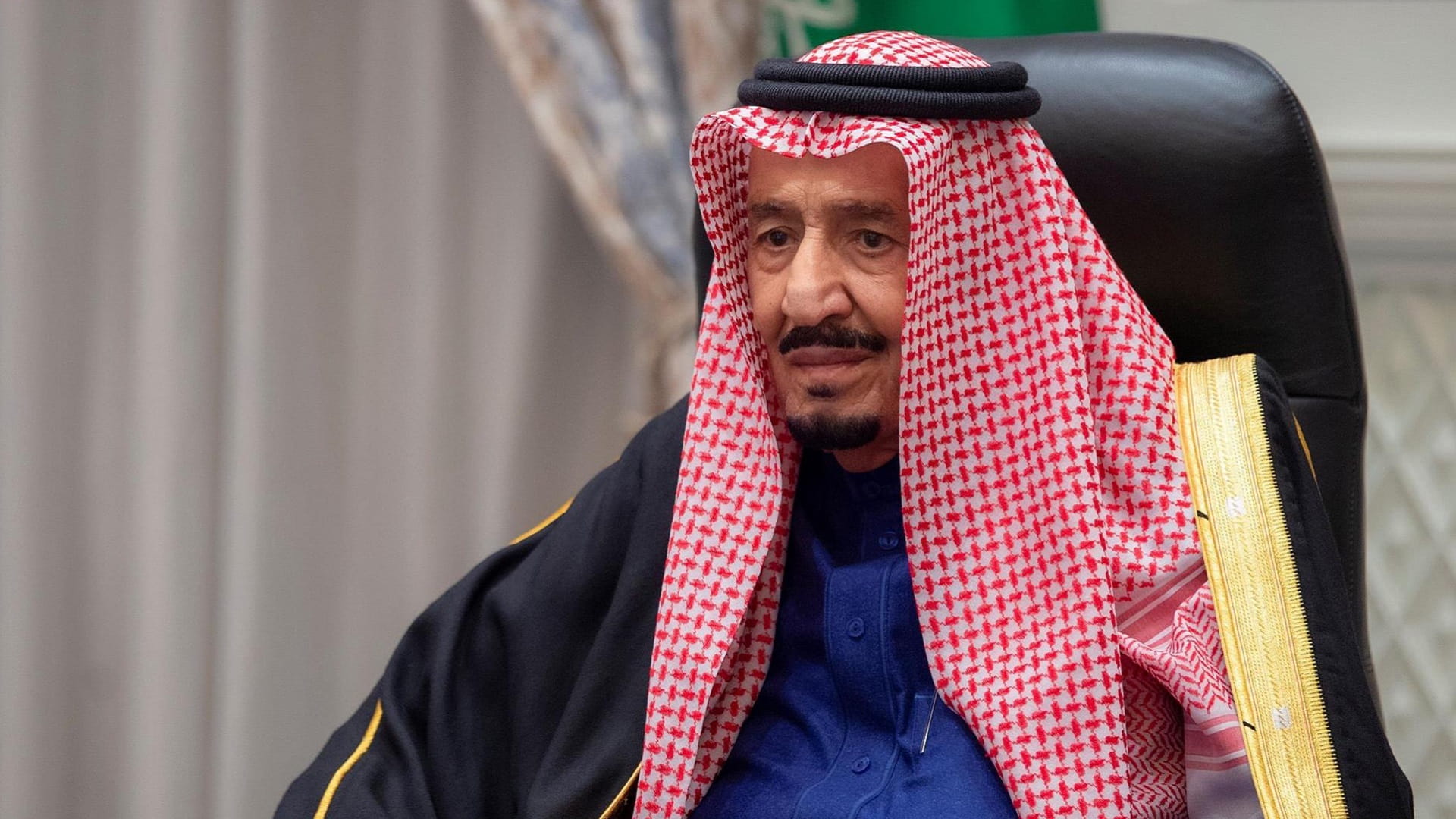 Image for the title: King Salman admitted to hospital for medical checkups 