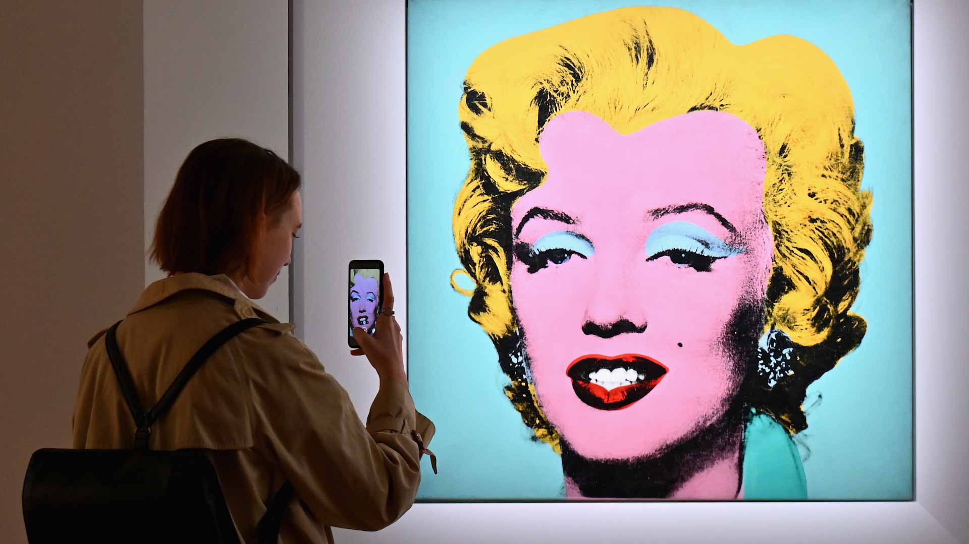 Image for the title: Warhol portrait of Marilyn Monroe fetches record $195 mn 