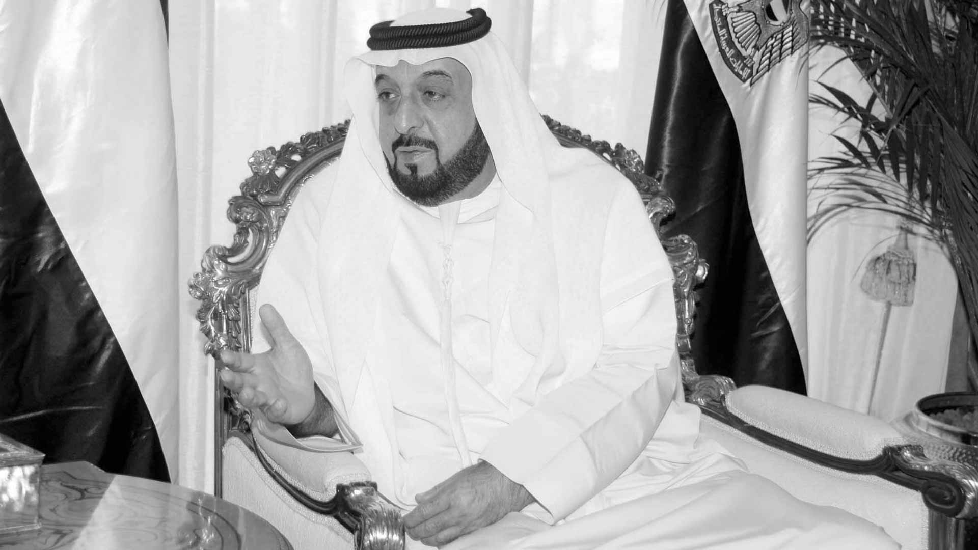 صورة بعنوان: صقر القاسمي: الإمارات فقدت قائداً ملهماً له العديد من مآثر الخير  