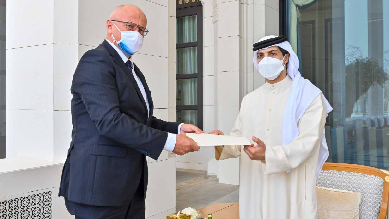 Image for the title: UAE President receives letter from President of Czech Republic 