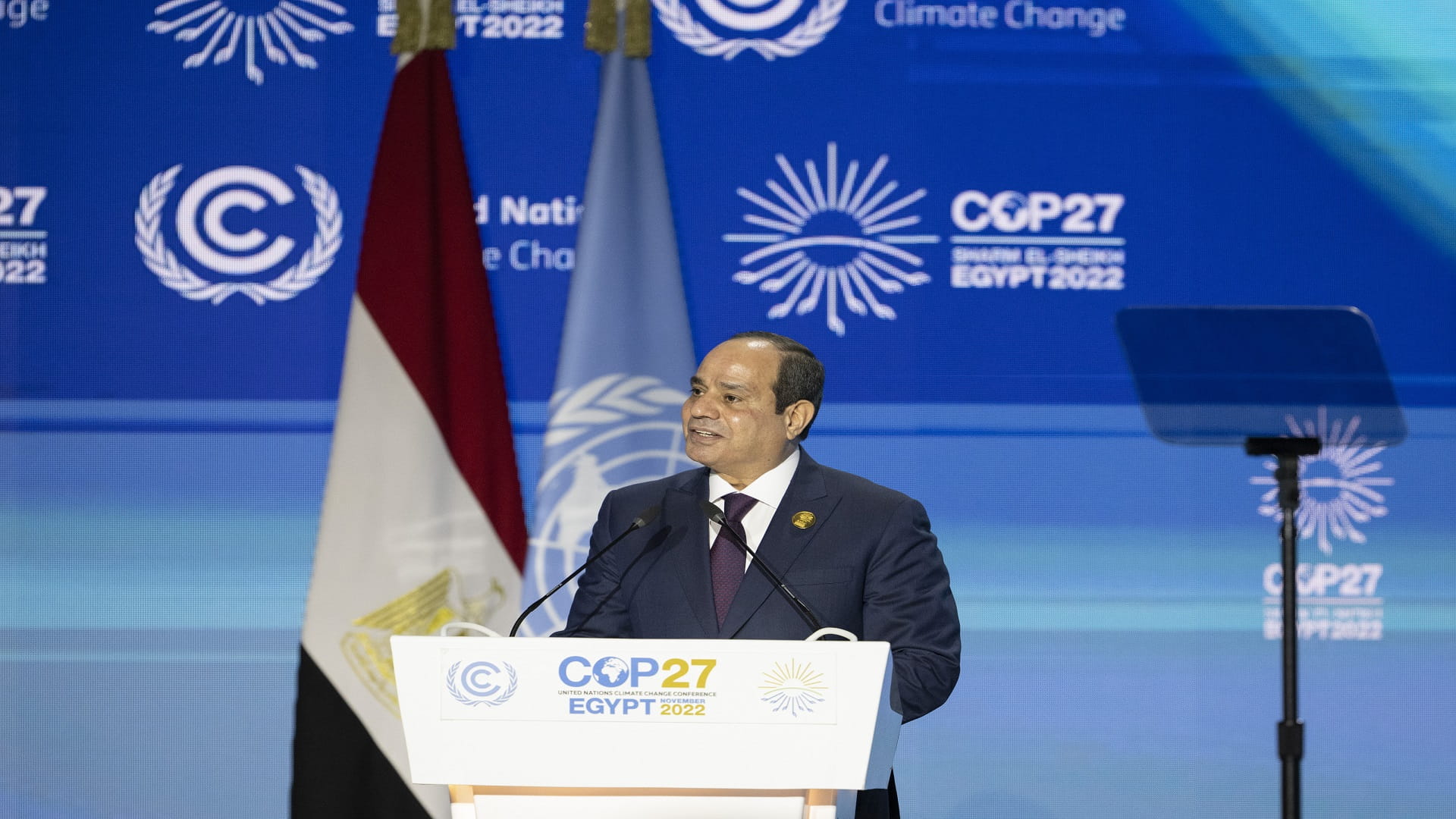 Image for the title: Egyptian President launches Global Renewable Hydrogen Forum 