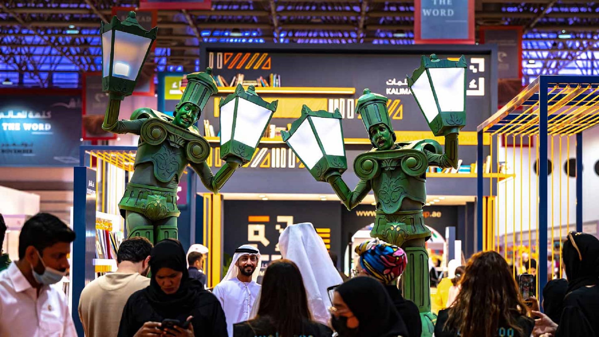 Image for the title: Roaming display of ornate light and colour thrill visitors at SIBF 