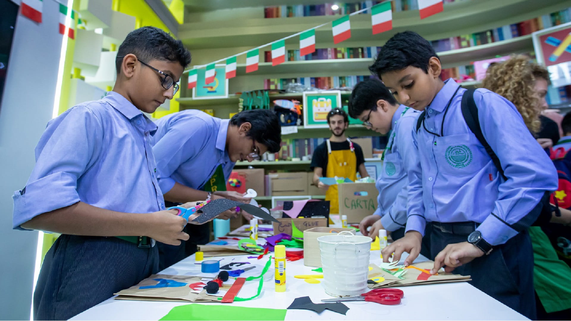 Image for the title: Unleash your creativity in glue, paper, and scissors at SIBF 2022 
