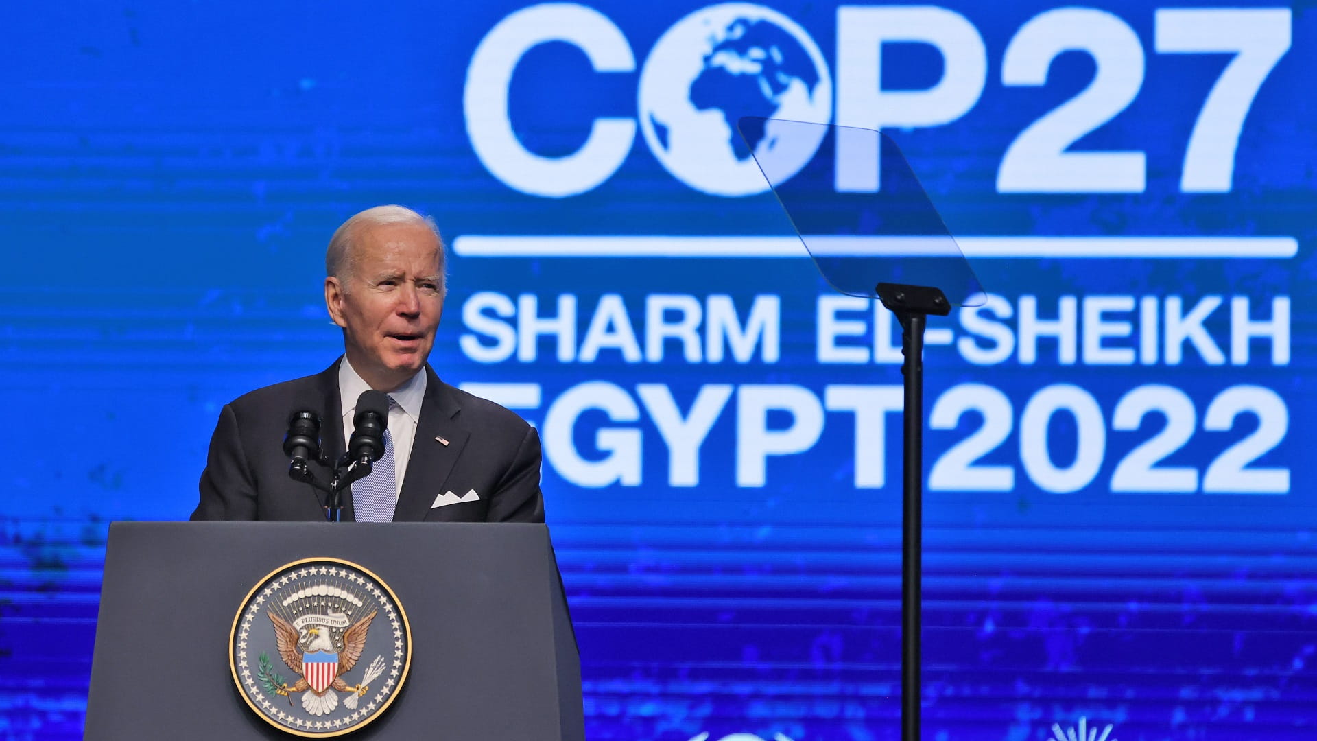 Image for the title: Biden pledges to avert ‘climate hell’ during address in Egypt 