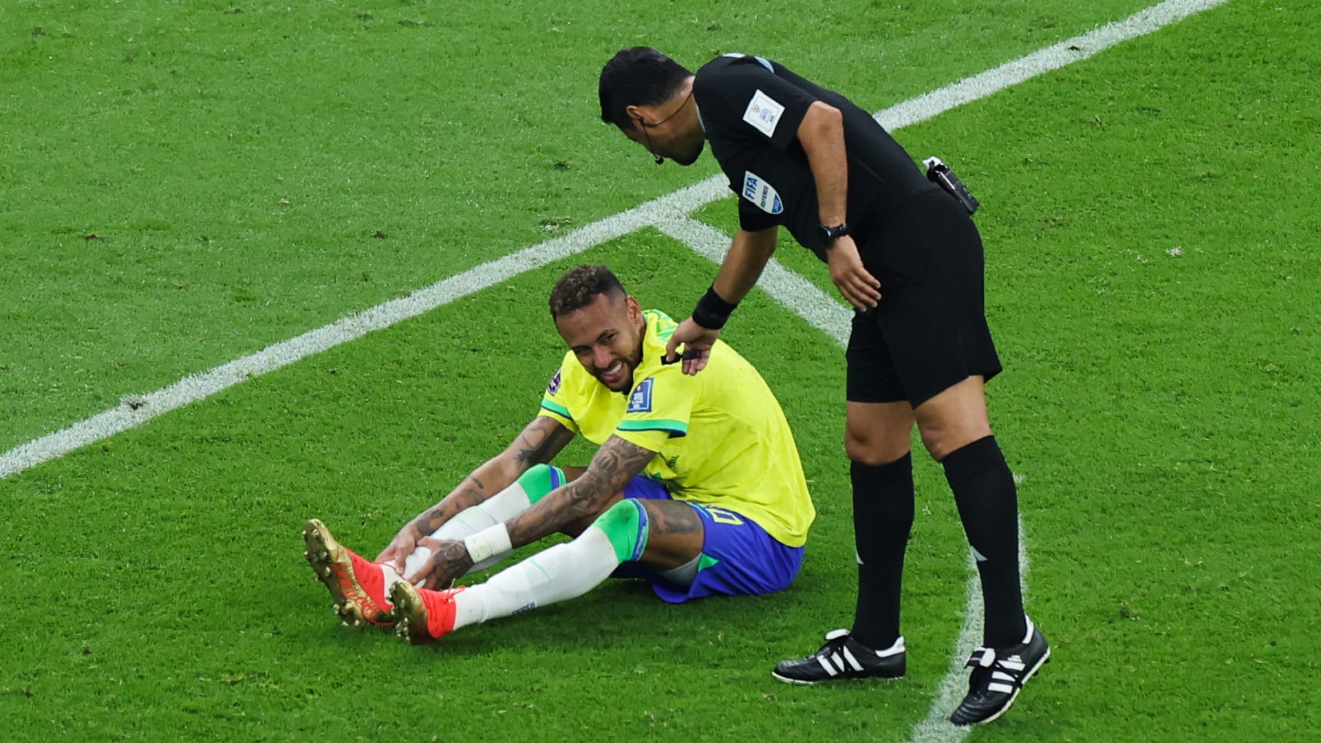 Image for the title: Brazil confident injured Neymar will be back to World Cup 