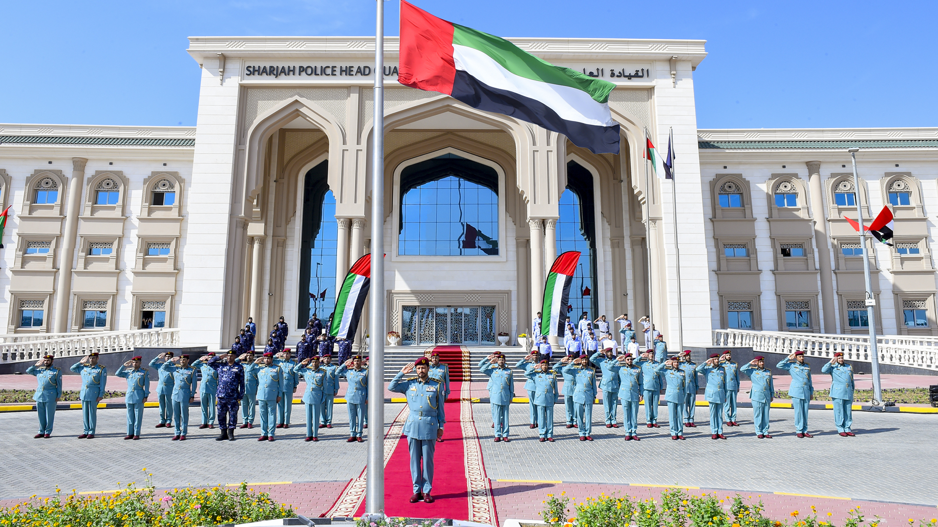 صورة بعنوان: شرطة الشارقة تحيي ذكرى يوم الشهيد 