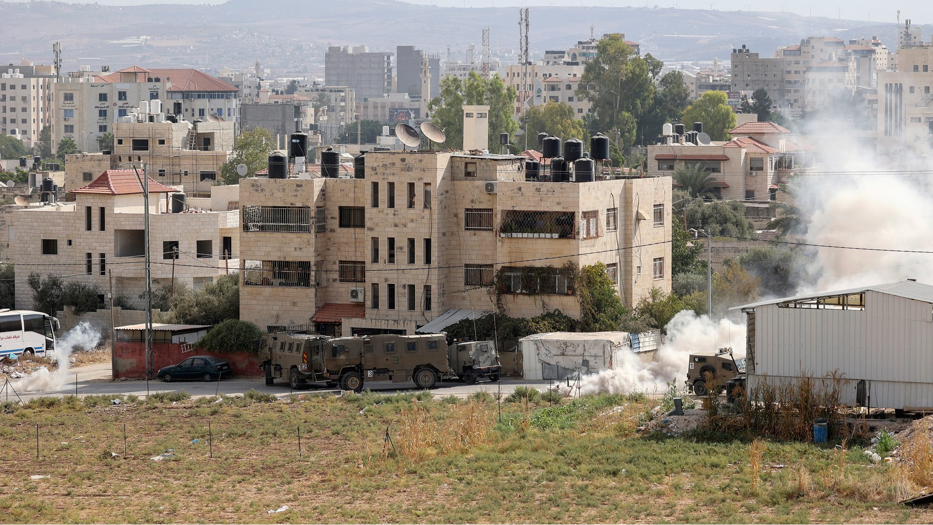 Image for the title: Israeli troops kill second Palestinian in Jenin 