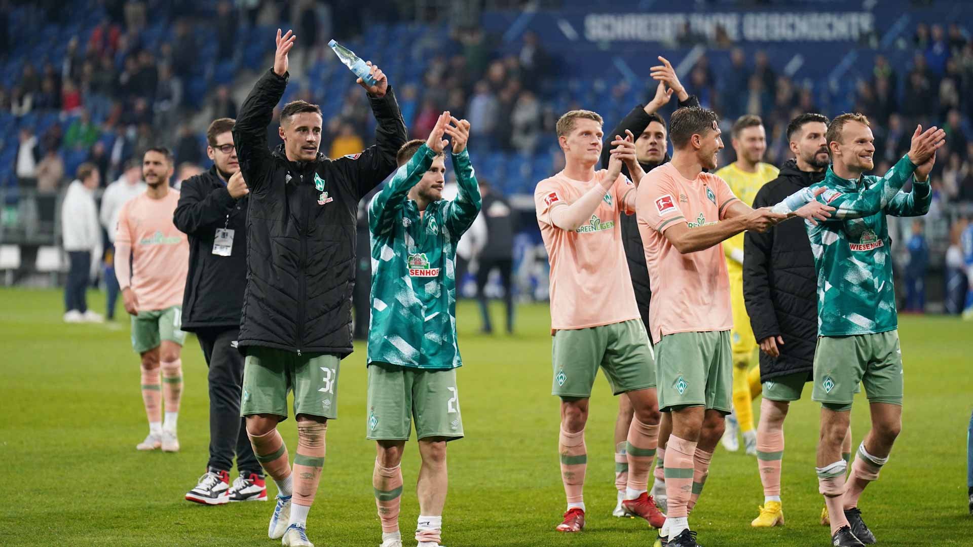 صورة بعنوان: فيردر بريمن يدخل مربع الكبار في الدوري الألماني  