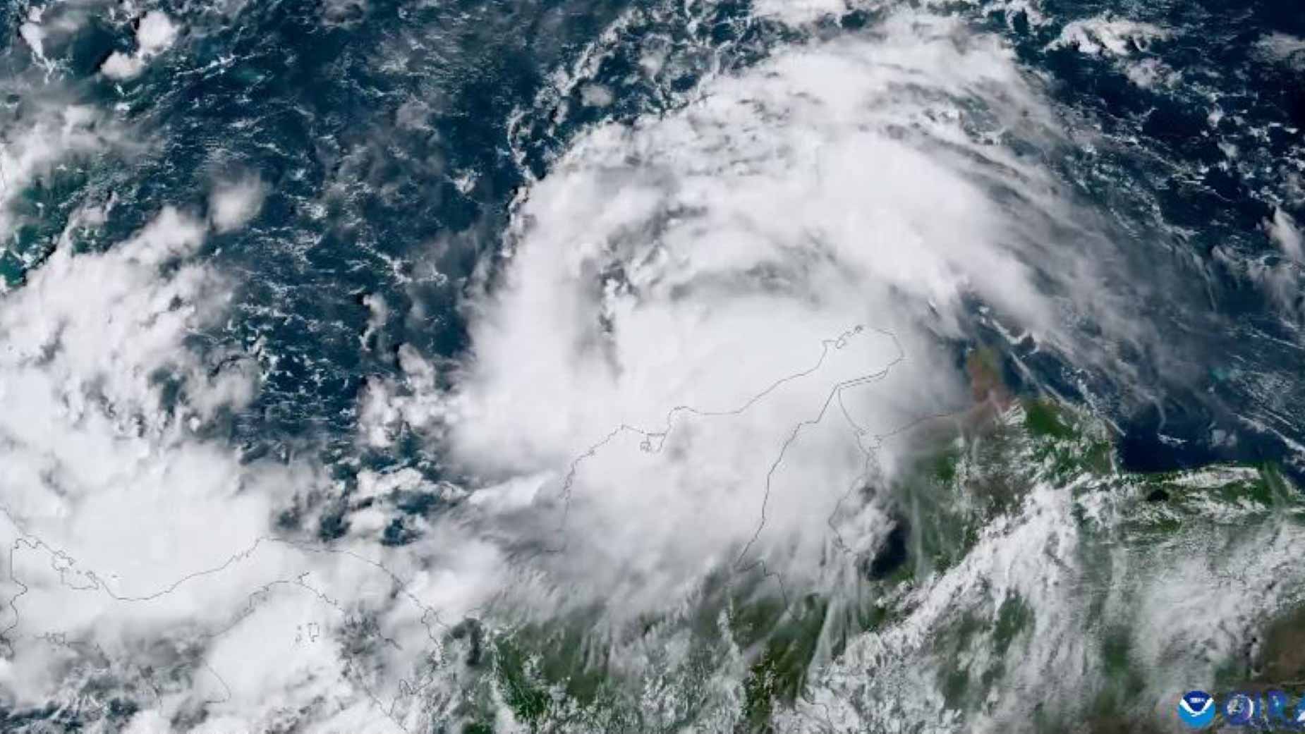 Image for the title: Julia becomes hurricane as it closes in on Central America 