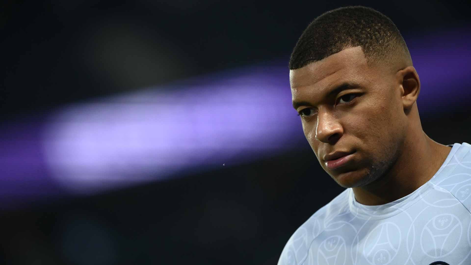 Image for the title: Mbappe insists he 'never asked to leave' PSG 