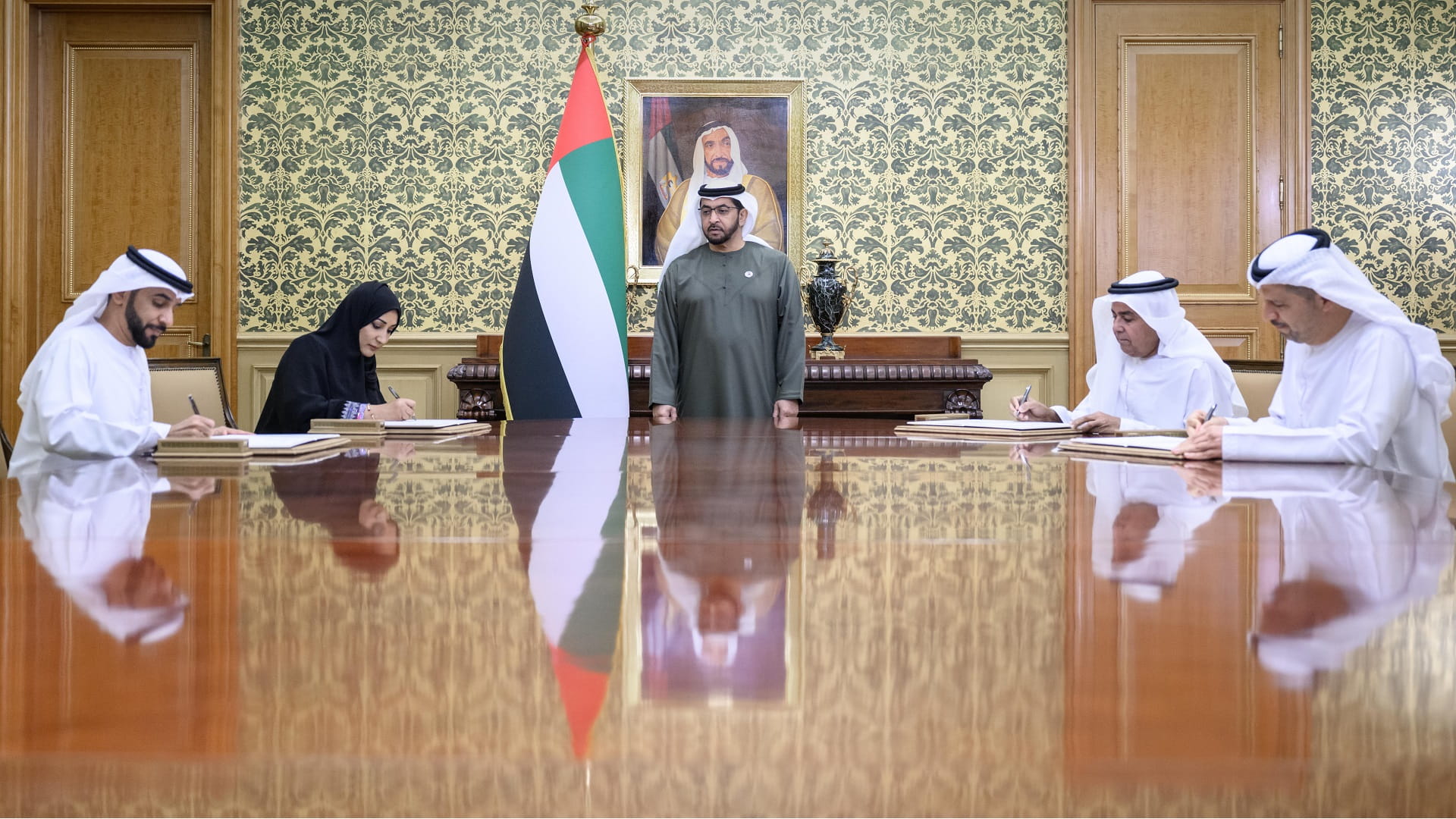 Image for the title: Hamdan bin Zayed witnesses signing of agreements 