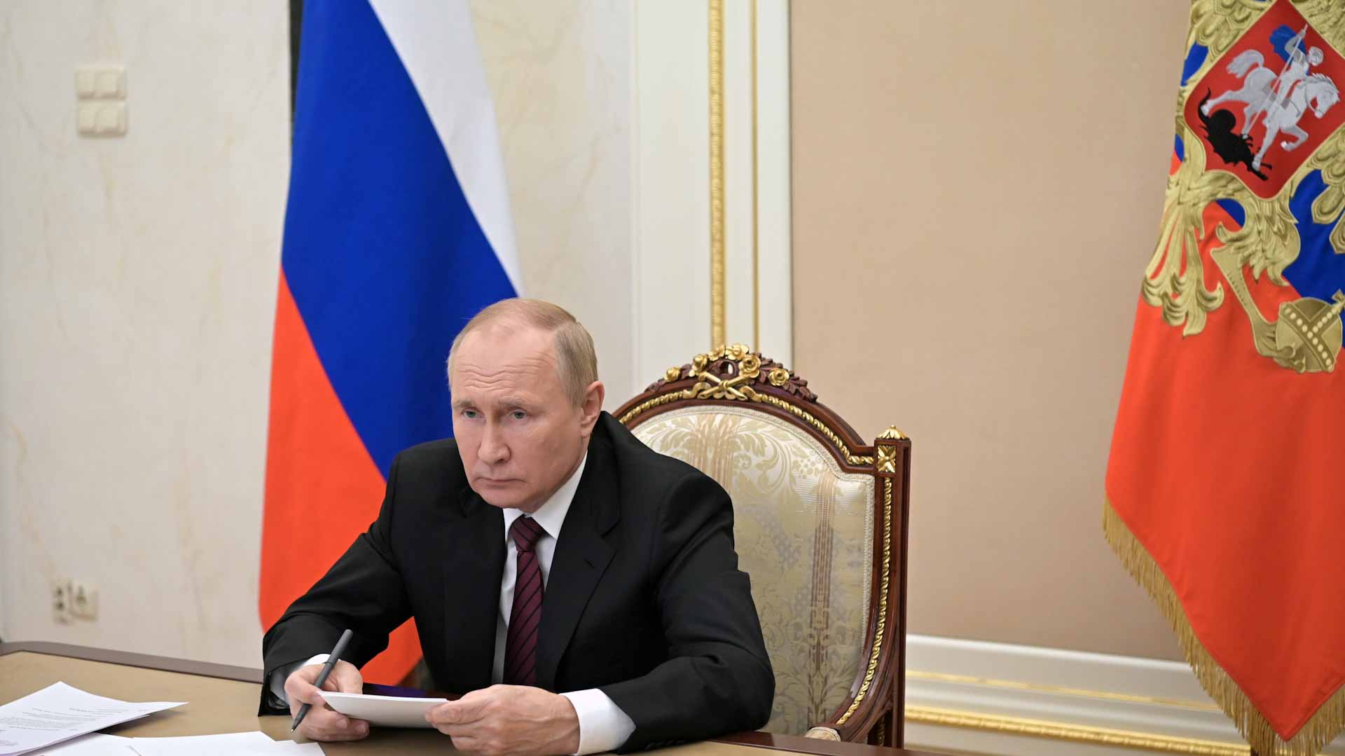 Image for the title: Putin to meet with leaders of Armenia and Azerbaijan 
