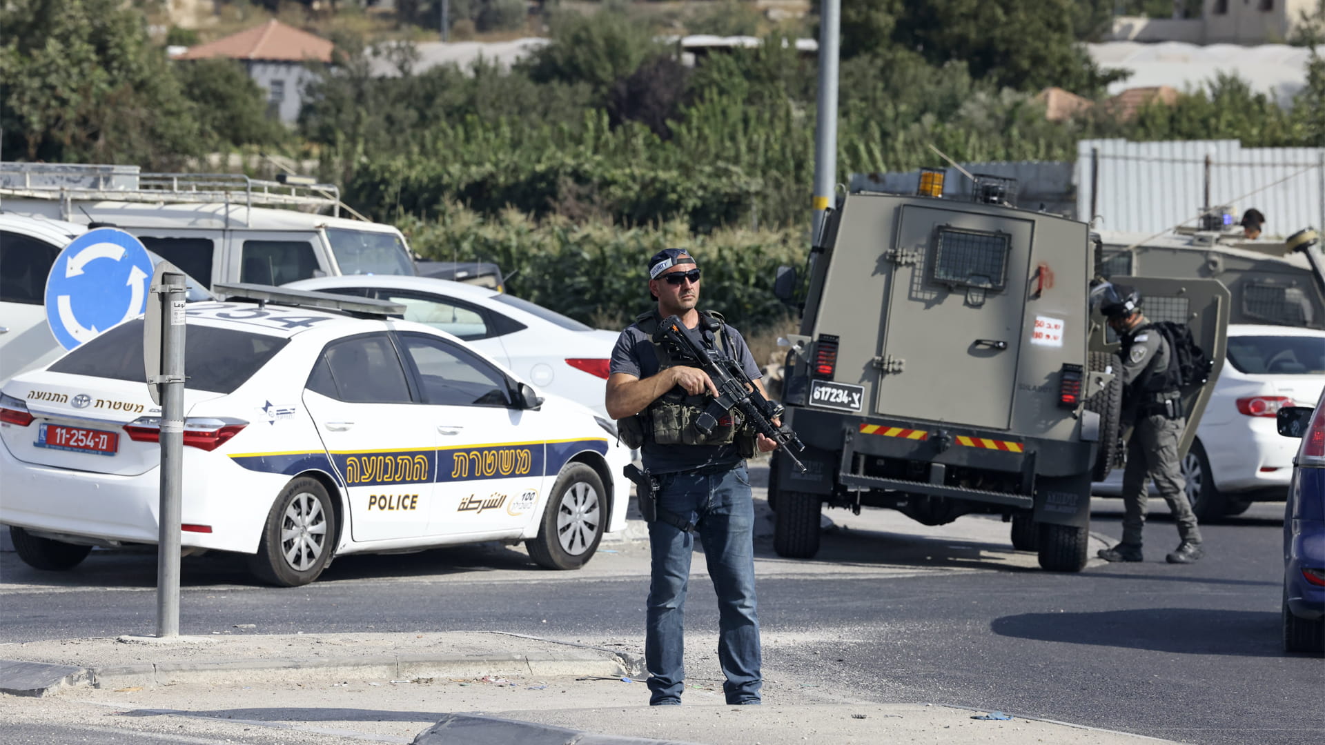 صورة بعنوان: مقتل فلسطيني برصاص الجيش الإسرائيلي بعدما طعن جندياً إسرائيلياً 