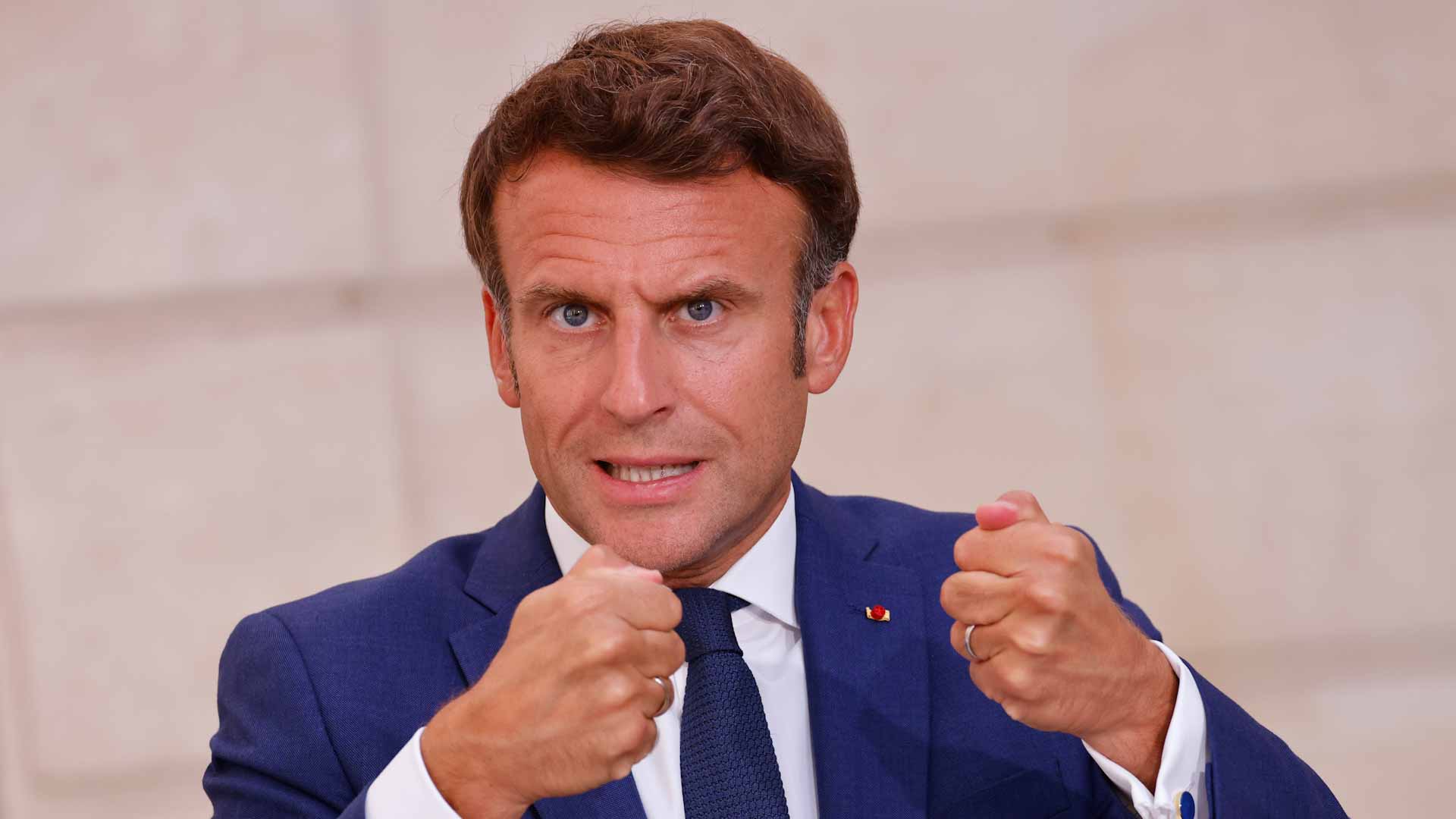 Image for the title: France says ready to deliver gas to Germany 